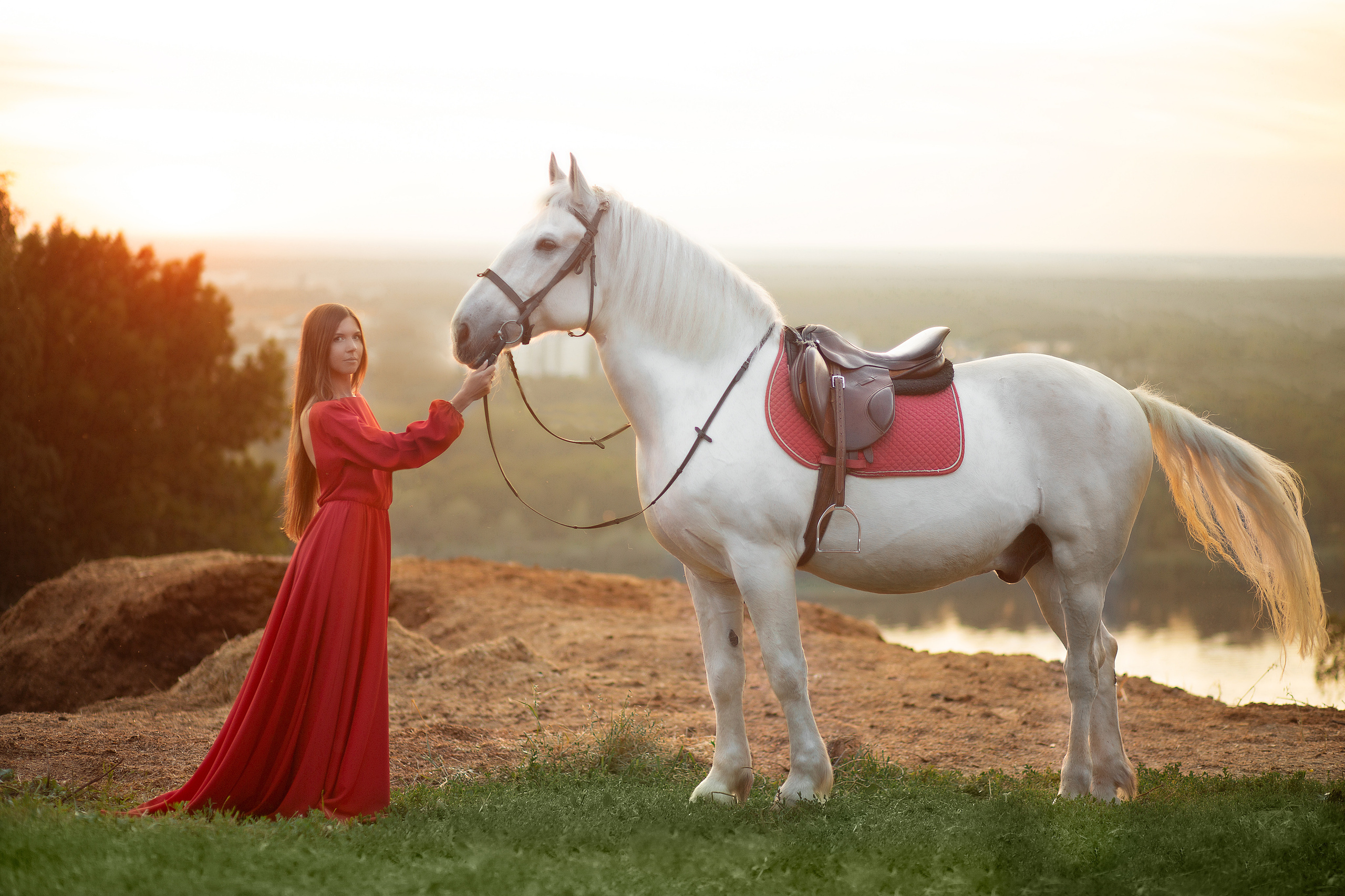 Ира и Воробей. Фотосессия с лошадьми в Нижнем Новгороде