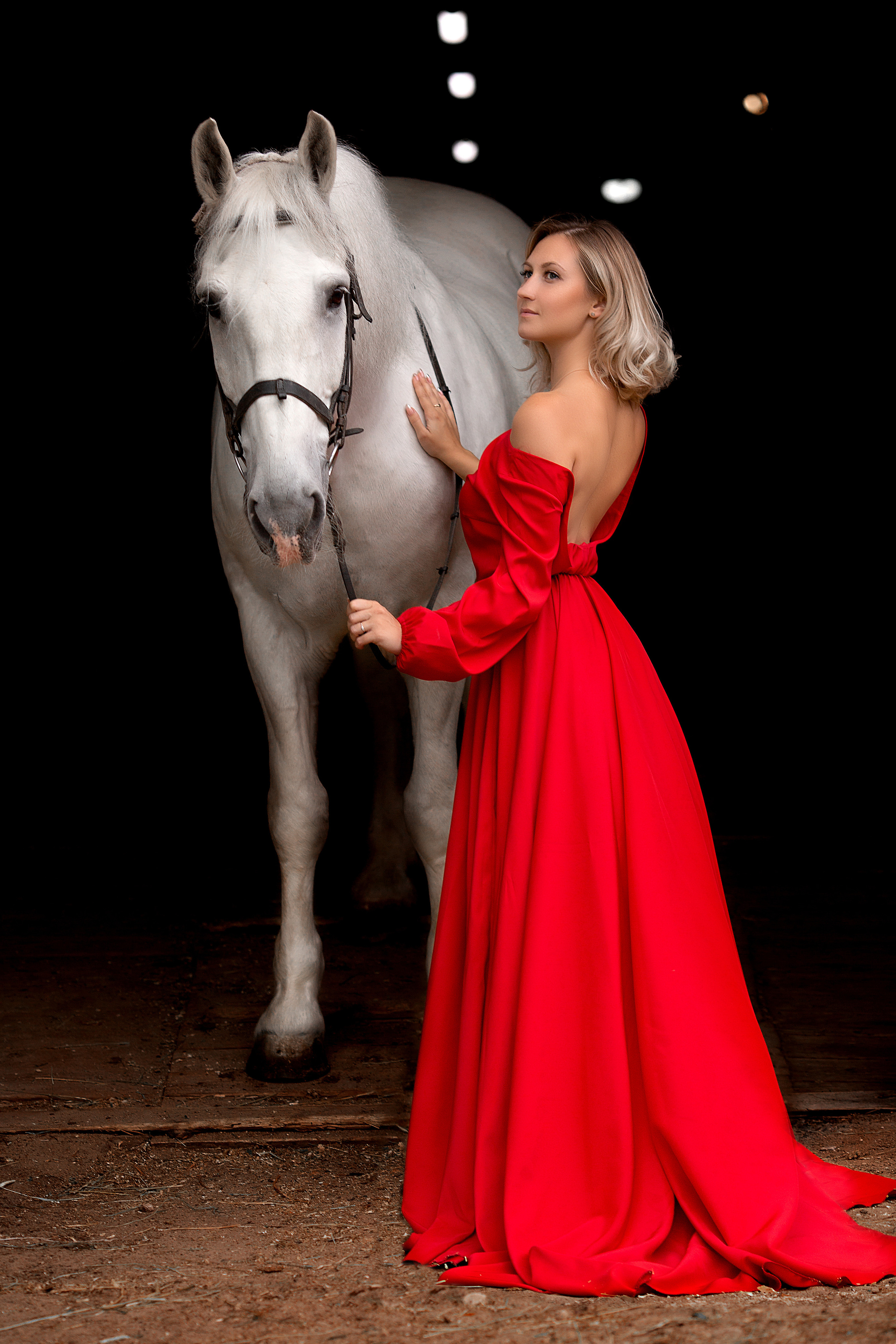 Аня и Воробушек. Фотосессия с лошадьми в Нижнем Новгороде