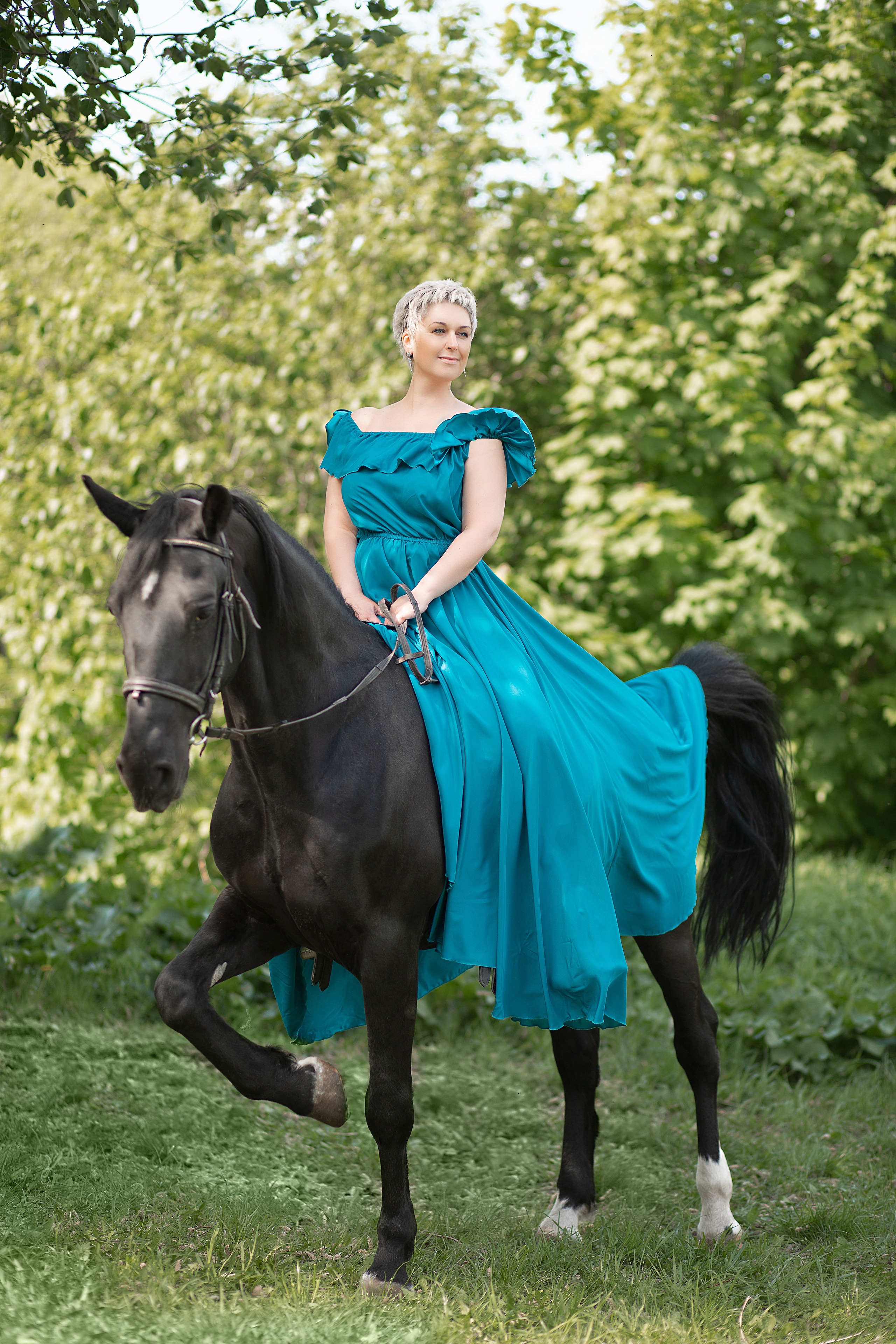 Елена и Барс. Фотосессия с лошадьми в Нижнем Новгороде