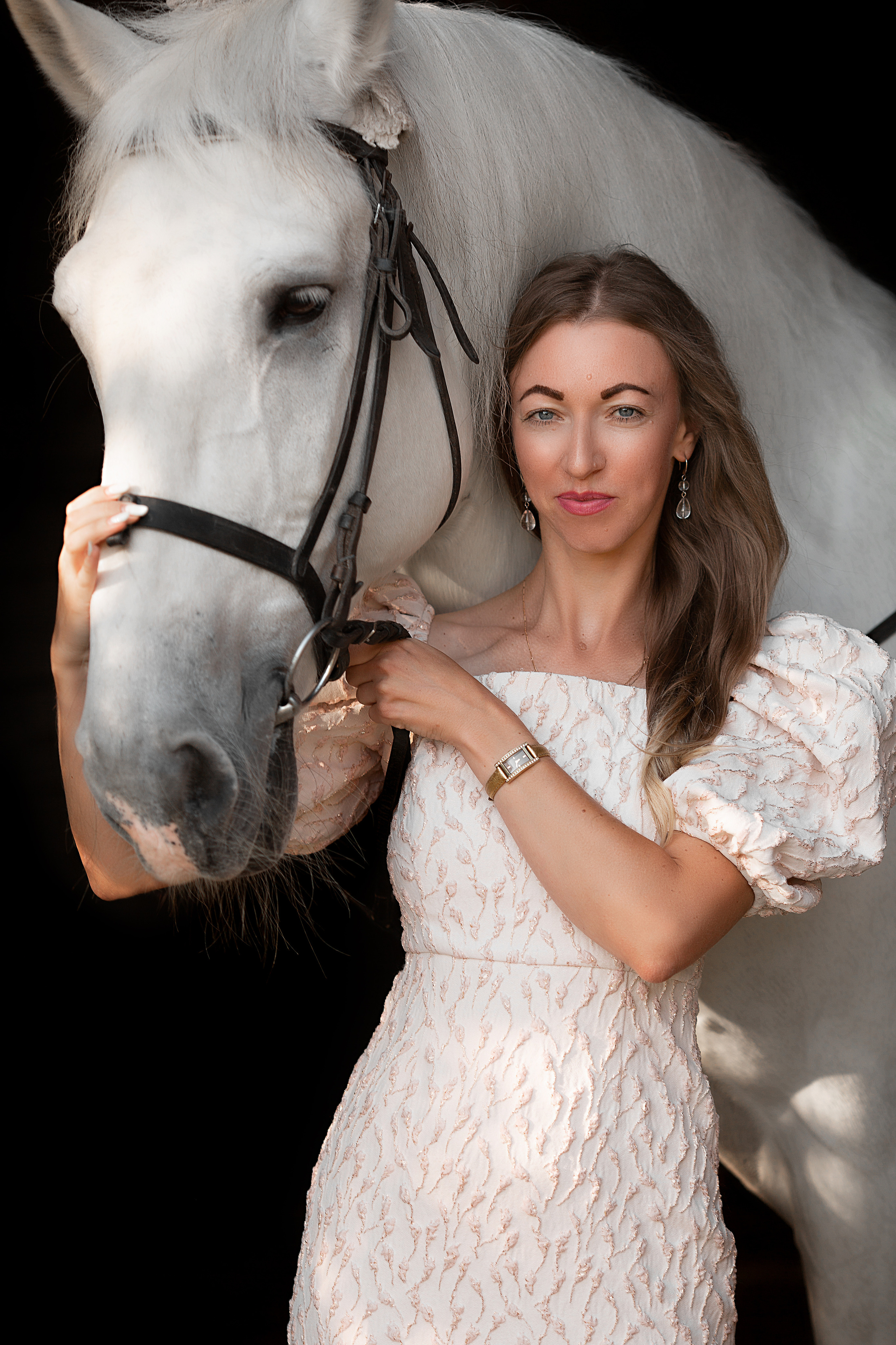 Ольга и Воробушек. Фотосессия с лошадьми в Нижнем Новгороде