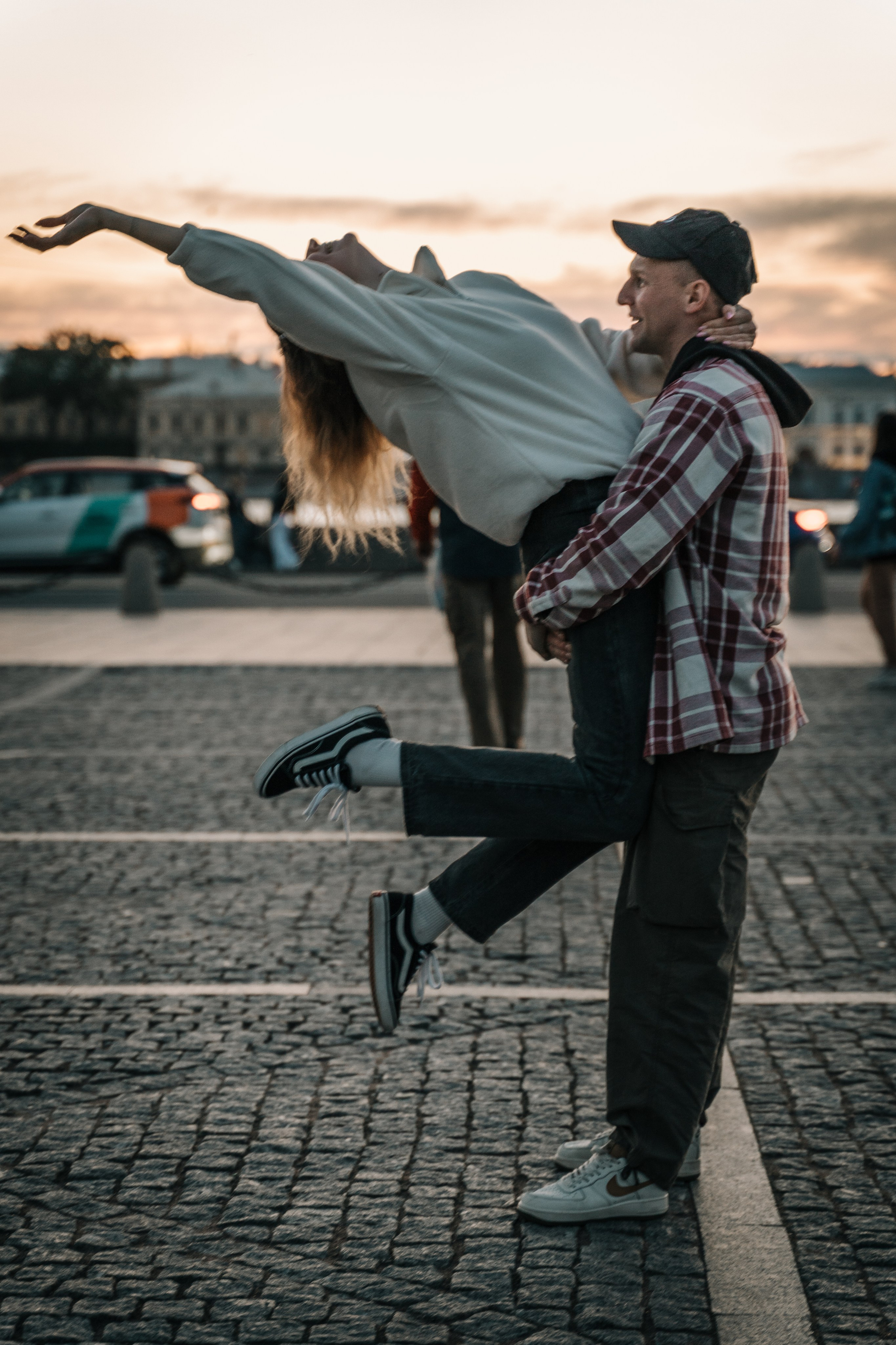 SUDAKOVY. MILATE — выпускные альбомы, фотосессии и видео в Москве