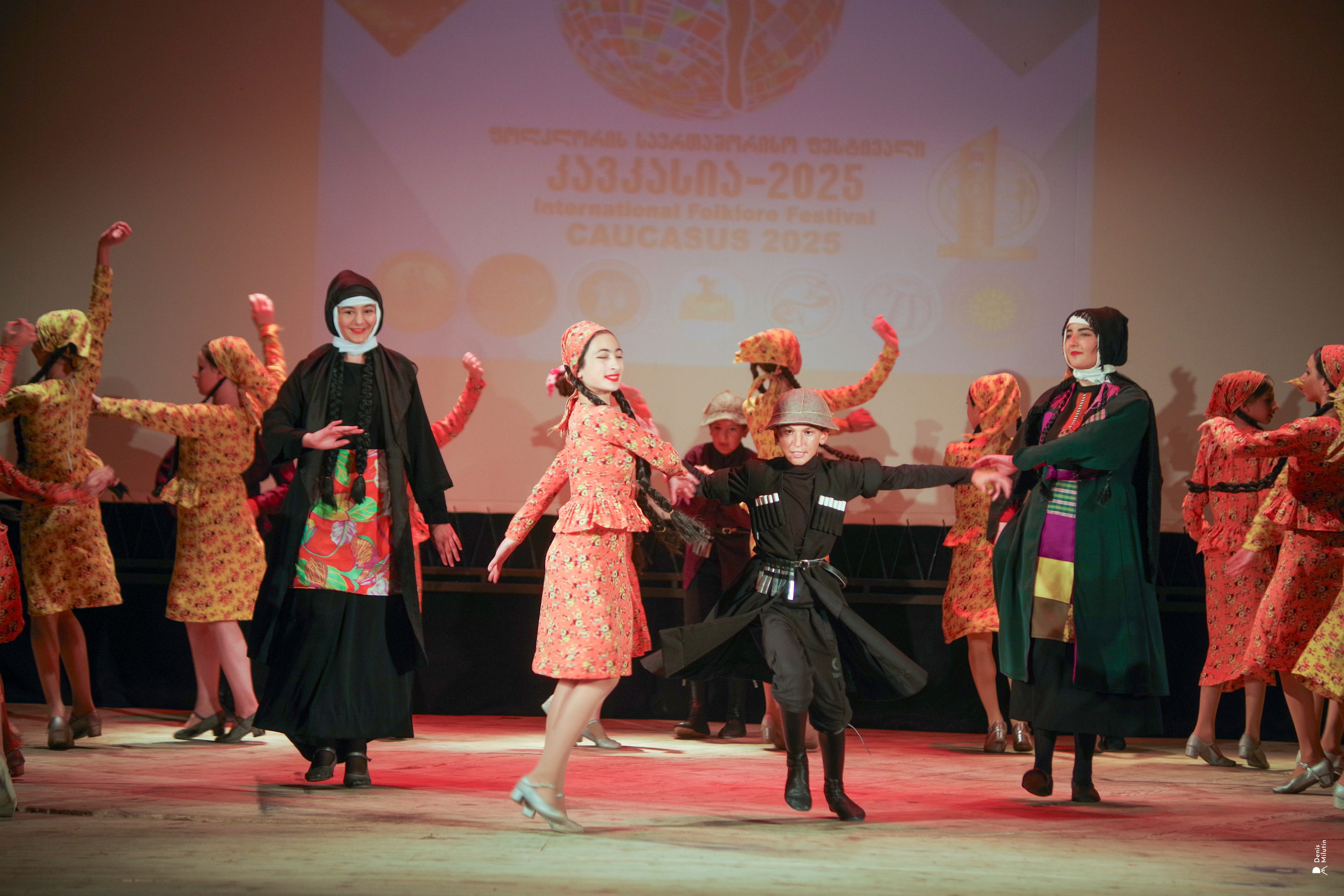 Танцы в прекрасном Они. Портретный фотограф Денис Милютин