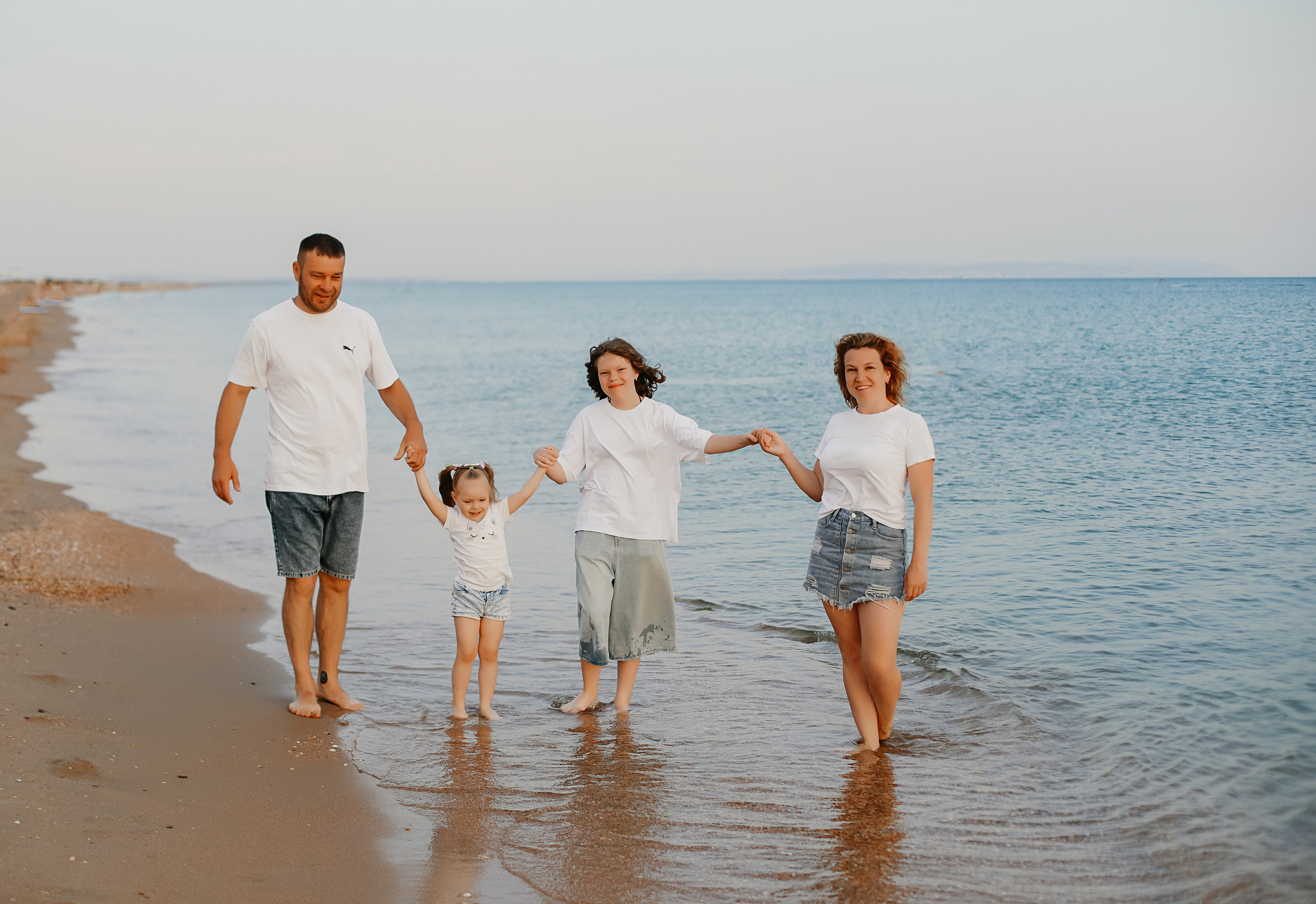 Семейная фотосессия в Анапе. Свадебный и семейный фотограф/видеограф в Краснодаре Наталья Осинская