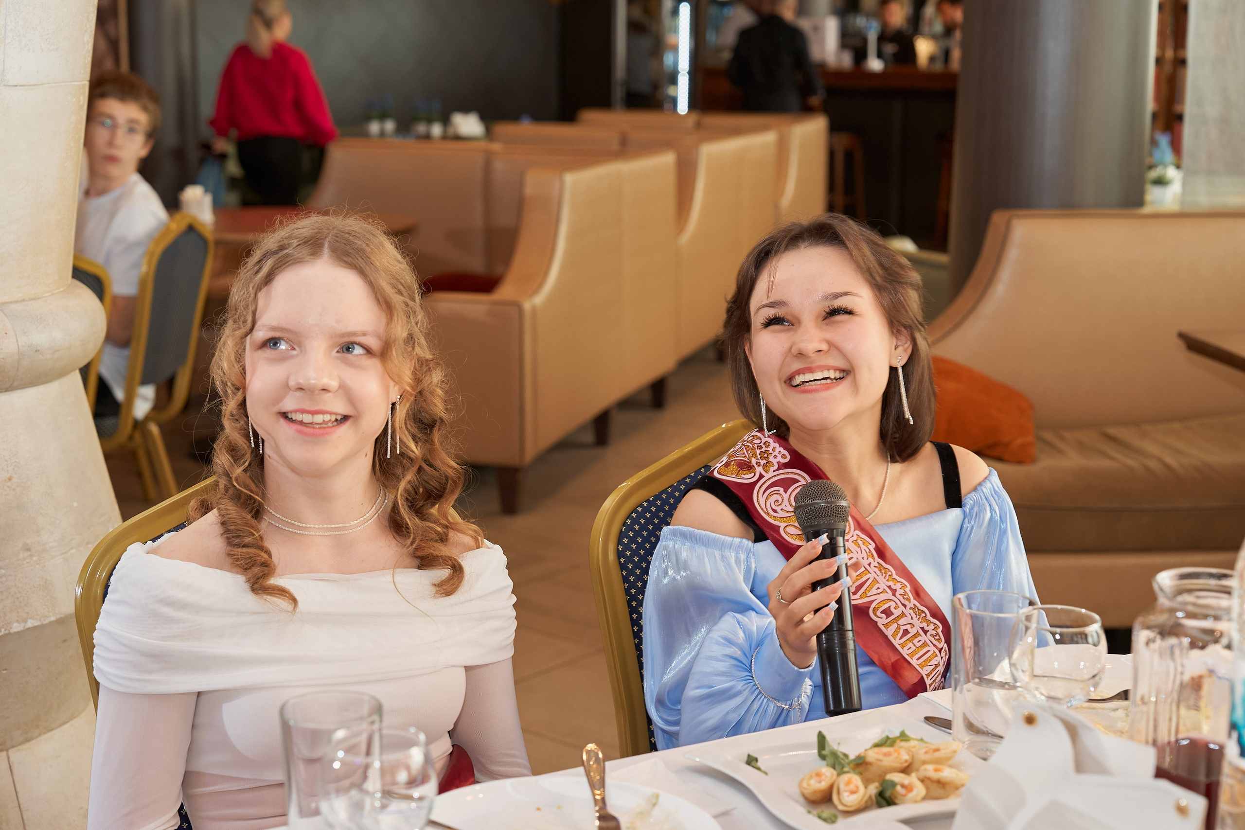 Выпускной 9-й класс. Выпускные альбомы в Екатеринбурге, от Анастасии Саловой