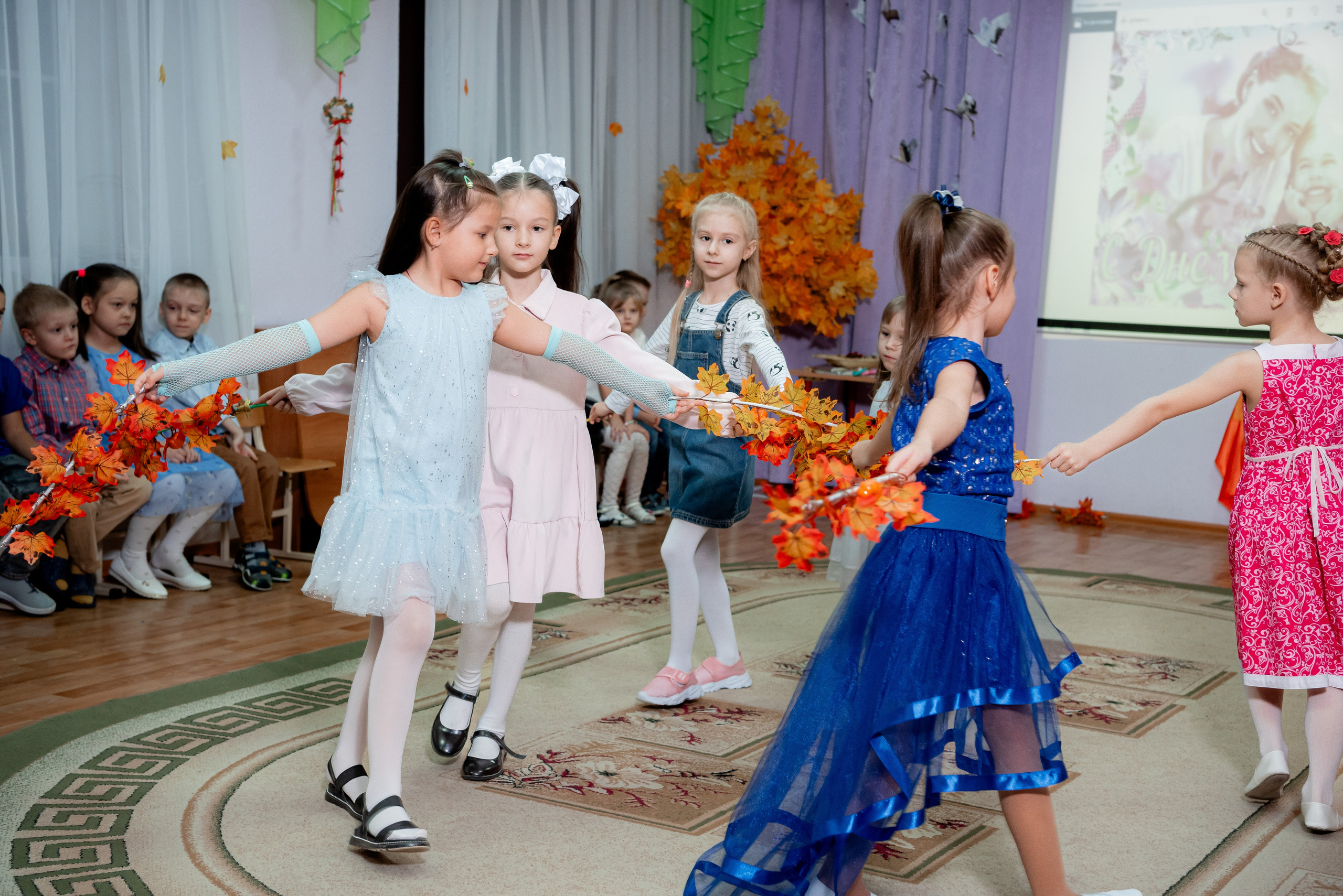 День мамы в детском саду. Фотограф в Волгограде и Волжском Александр Горбань