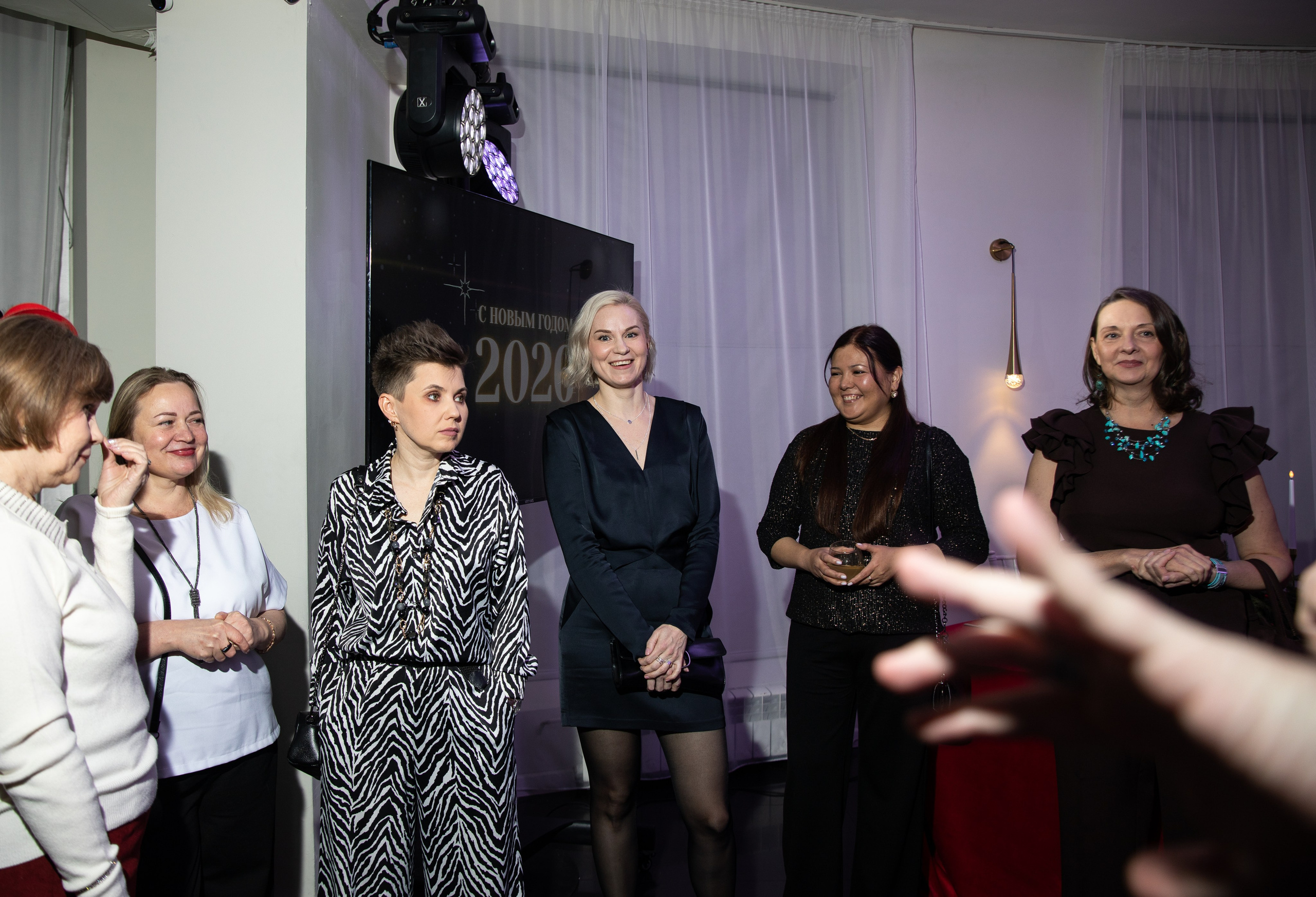 Корпортатив Санта. Amore ore. Репортажный и свадебный фотограф в Челябинске Елисеев Павел