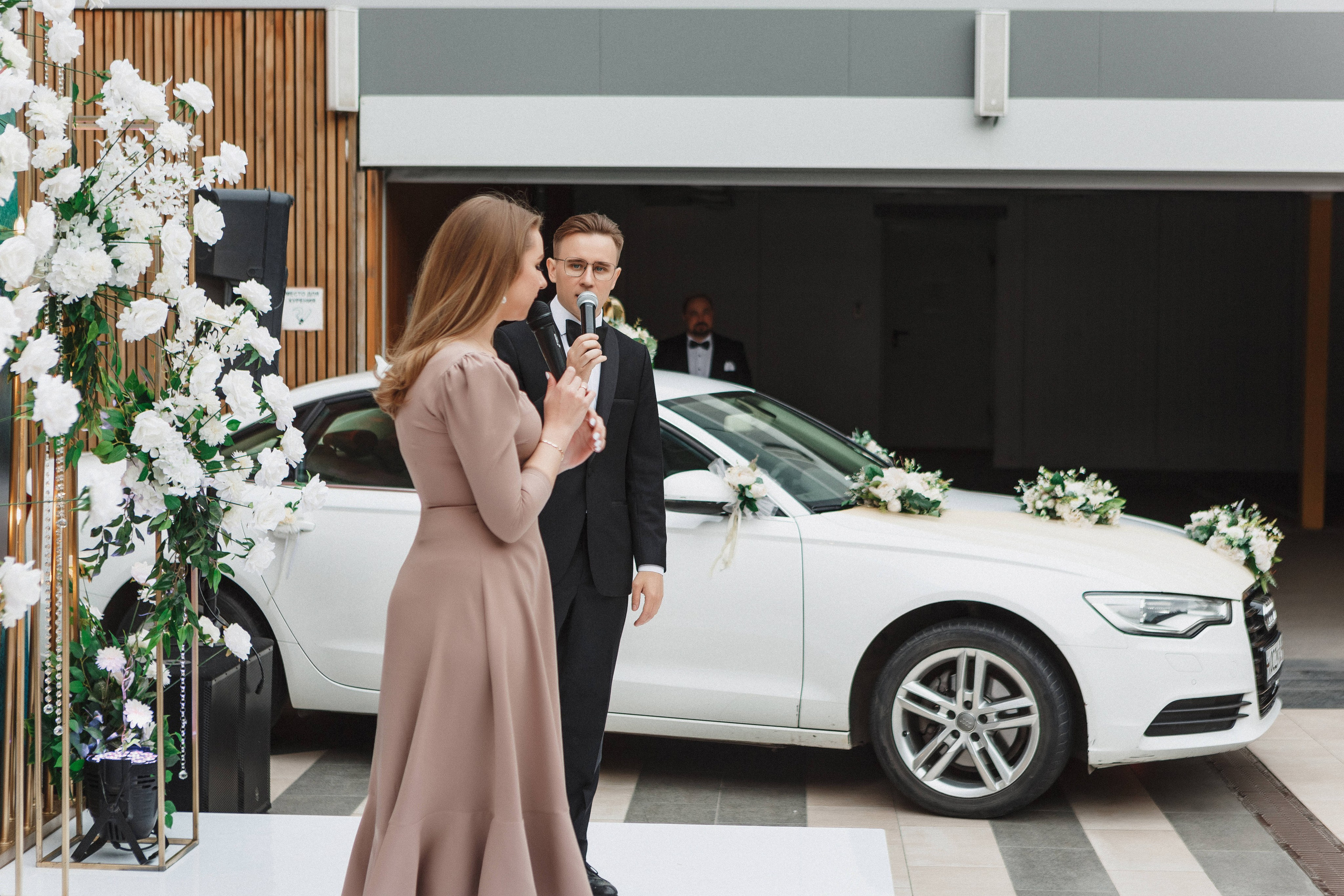 Моменты: Съёмка букета невесты в ТРЦ Большой, Ростов-на-Дону. Свадебный и семейный фотограф в Таганроге Бакарюк Антон