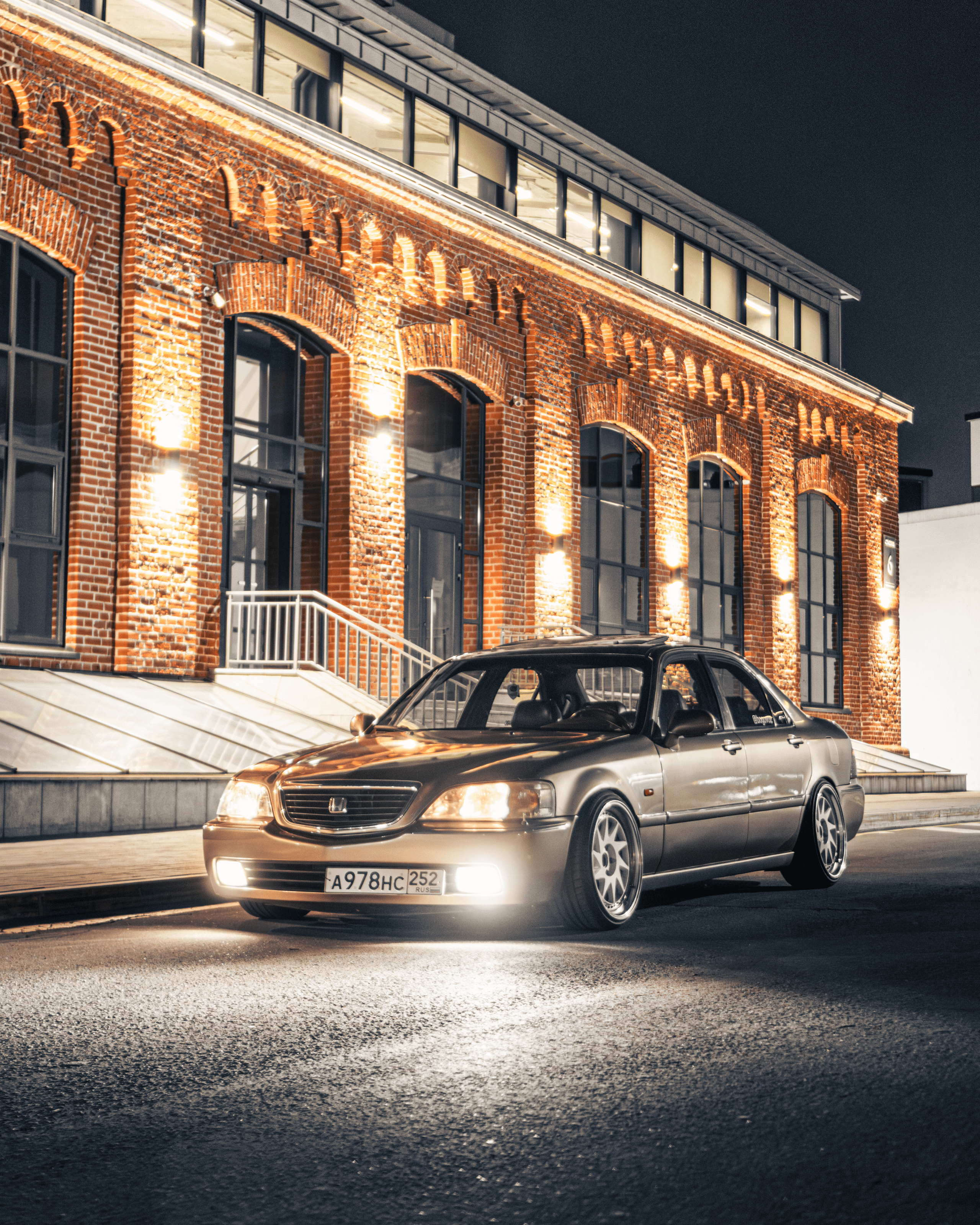 Honda Legend: gothic vibes