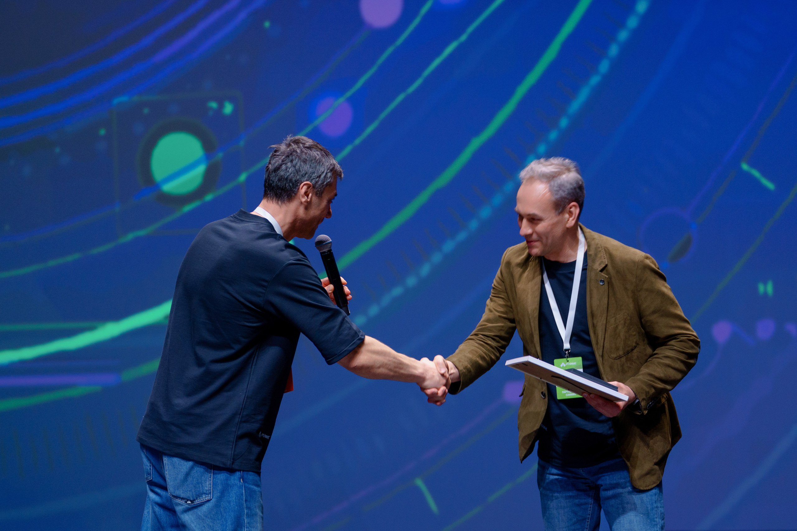 Фотограф на отраслевую партнерскую конференцию в Москве. Репортажный фотограф Москва Сергей Дружинин