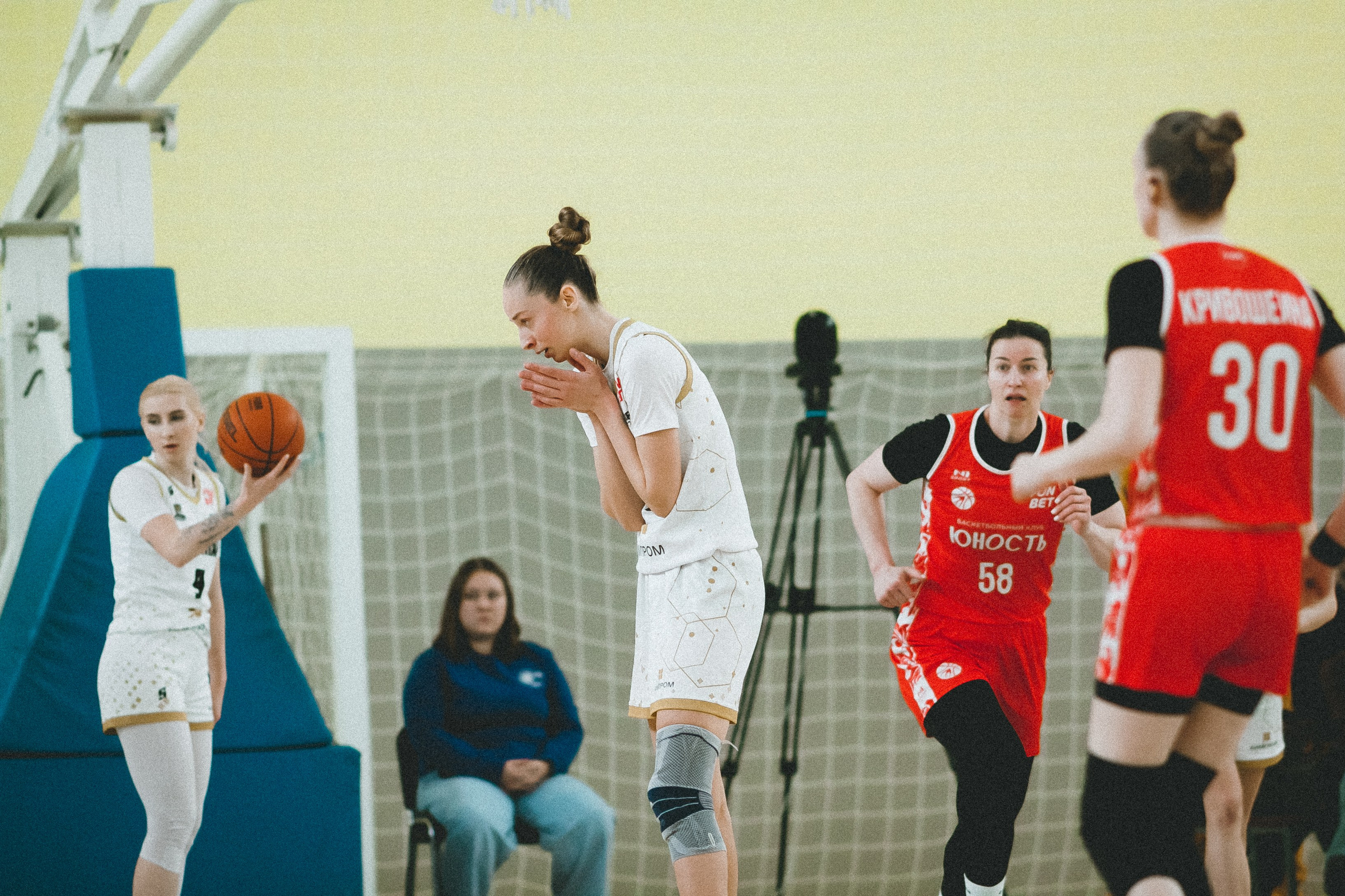 Атланта-Юность / 1. Фотография