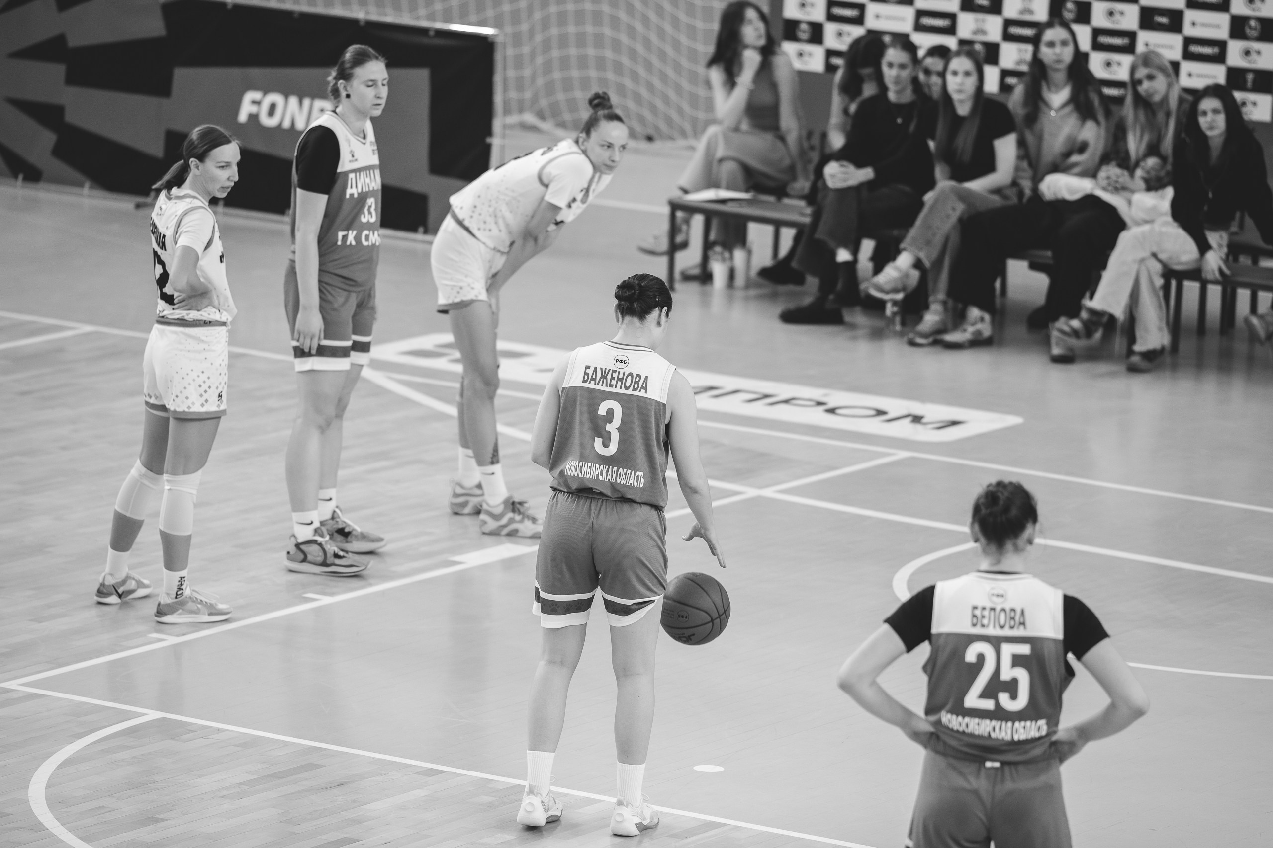 ЧГУ-Атланта — Динамо / 2 игра. Фотография