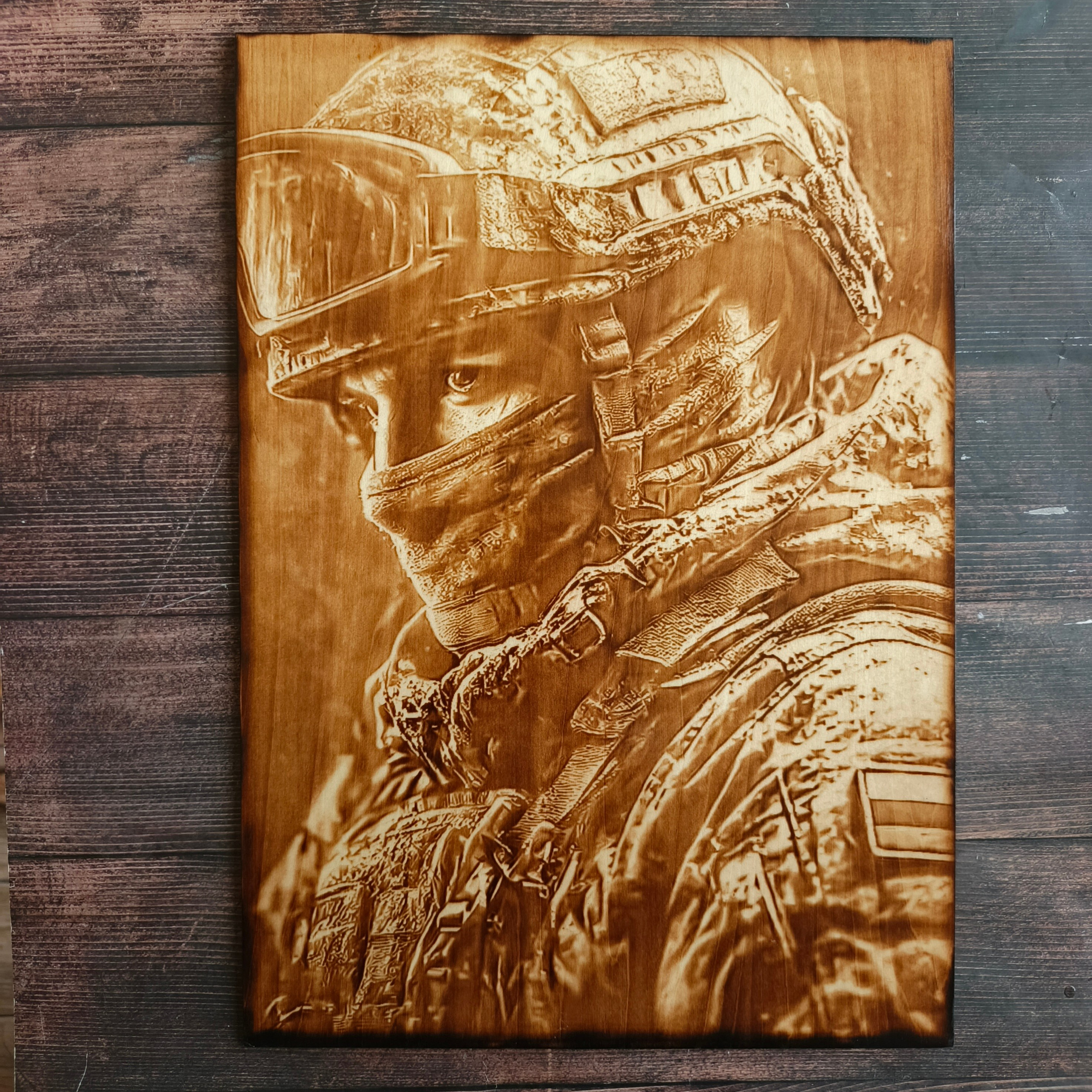 ВОЕННЫЕ КАРТИНЫ. Выжигания картин и портретов по фото