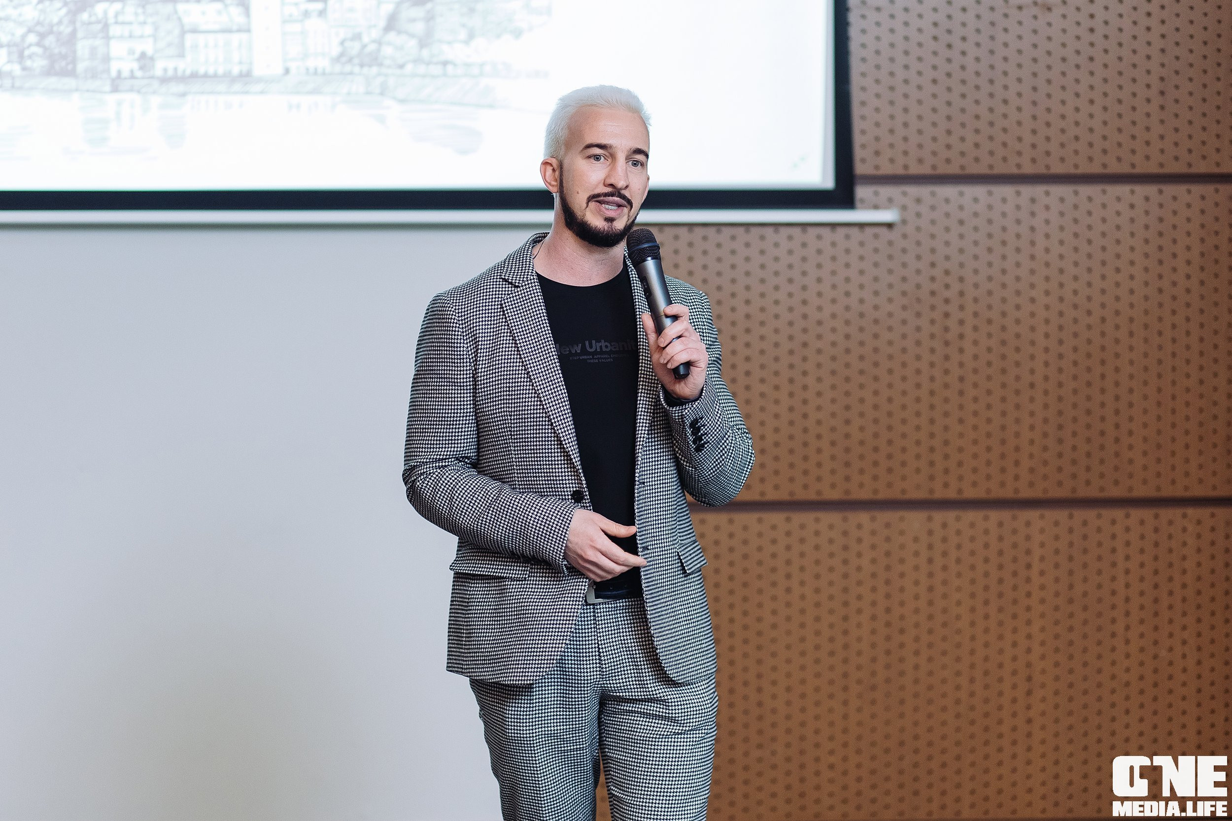 Делай! Большая конференция для риелторов. One Media Life: фоторепортажи, фотоотчеты с мероприятий и заведений