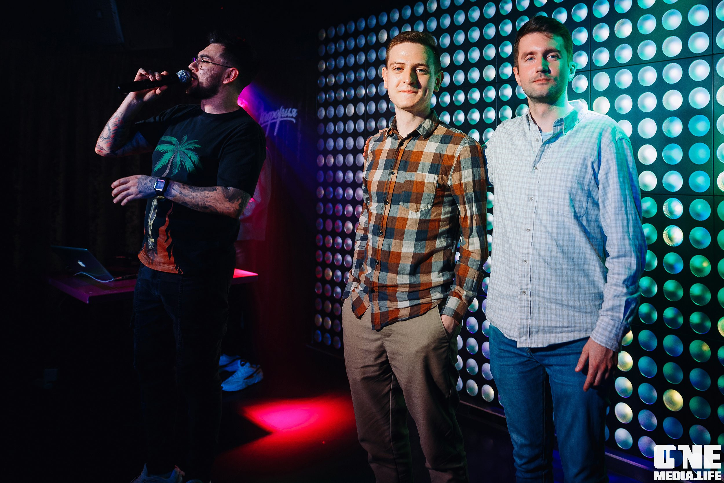 Фоторепортаж из караоке клуба Эйфория. One Media Life: фоторепортажи, фотоотчеты с мероприятий и заведений