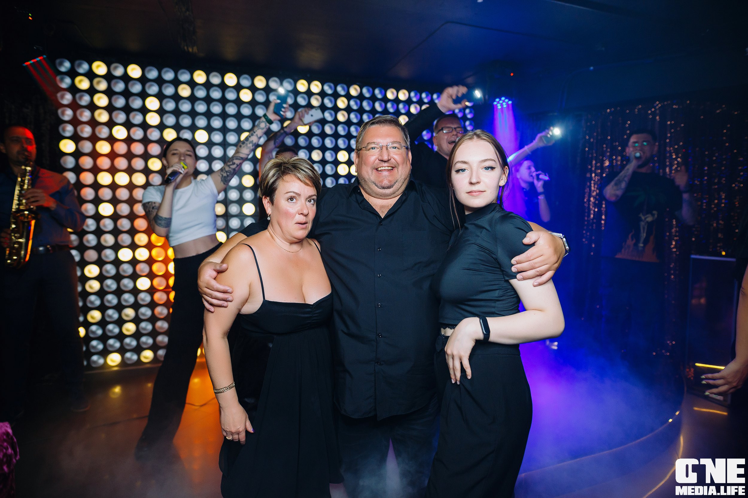 Фоторепортаж из караоке клуба Эйфория. One Media Life: фоторепортажи, фотоотчеты с мероприятий и заведений