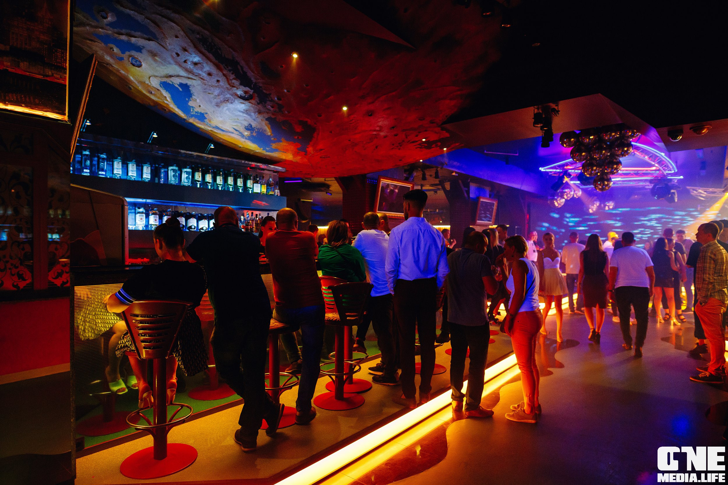 Фотоотчет из РК «Планета». One Media Life: фоторепортажи, фотоотчеты с мероприятий и заведений