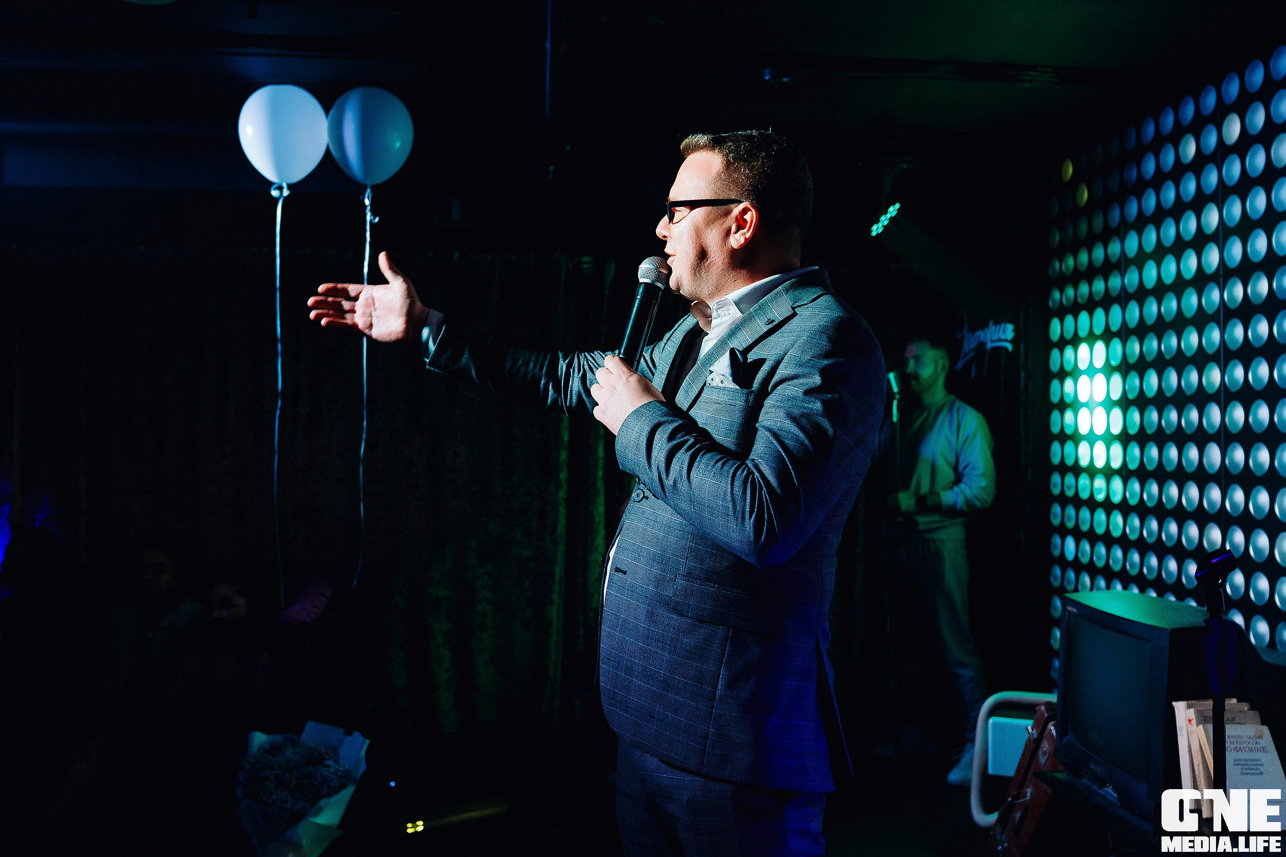 Фоторепортаж из караоке клуба Эйфория. One Media Life: фоторепортажи, фотоотчеты с мероприятий и заведений