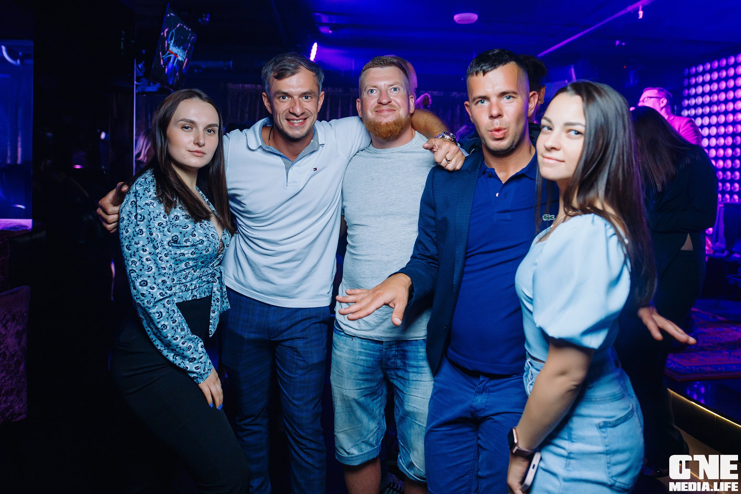 Фотоотчет из караоке-клуба Эйфория. One Media Life: фоторепортажи, фотоотчеты с мероприятий и заведений