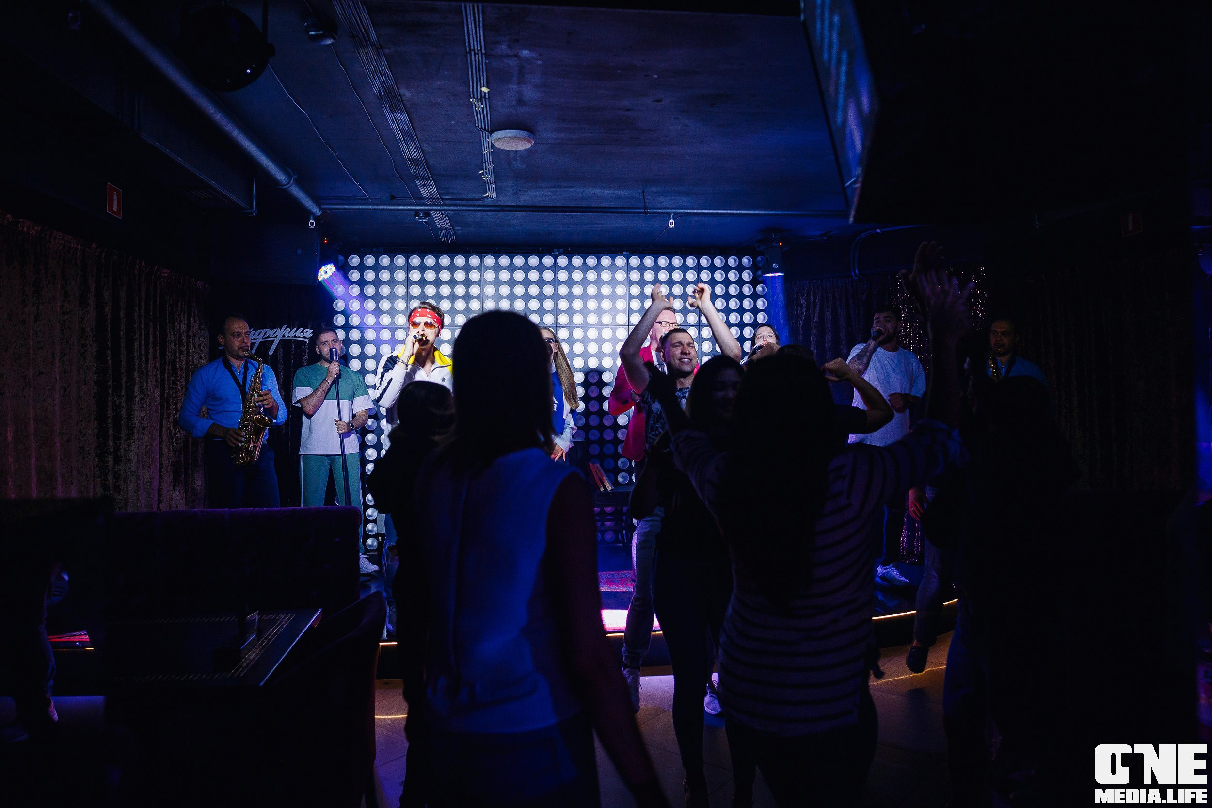 Фотоотчет из караоке-клуба Эйфория. One Media Life: фоторепортажи, фотоотчеты с мероприятий и заведений