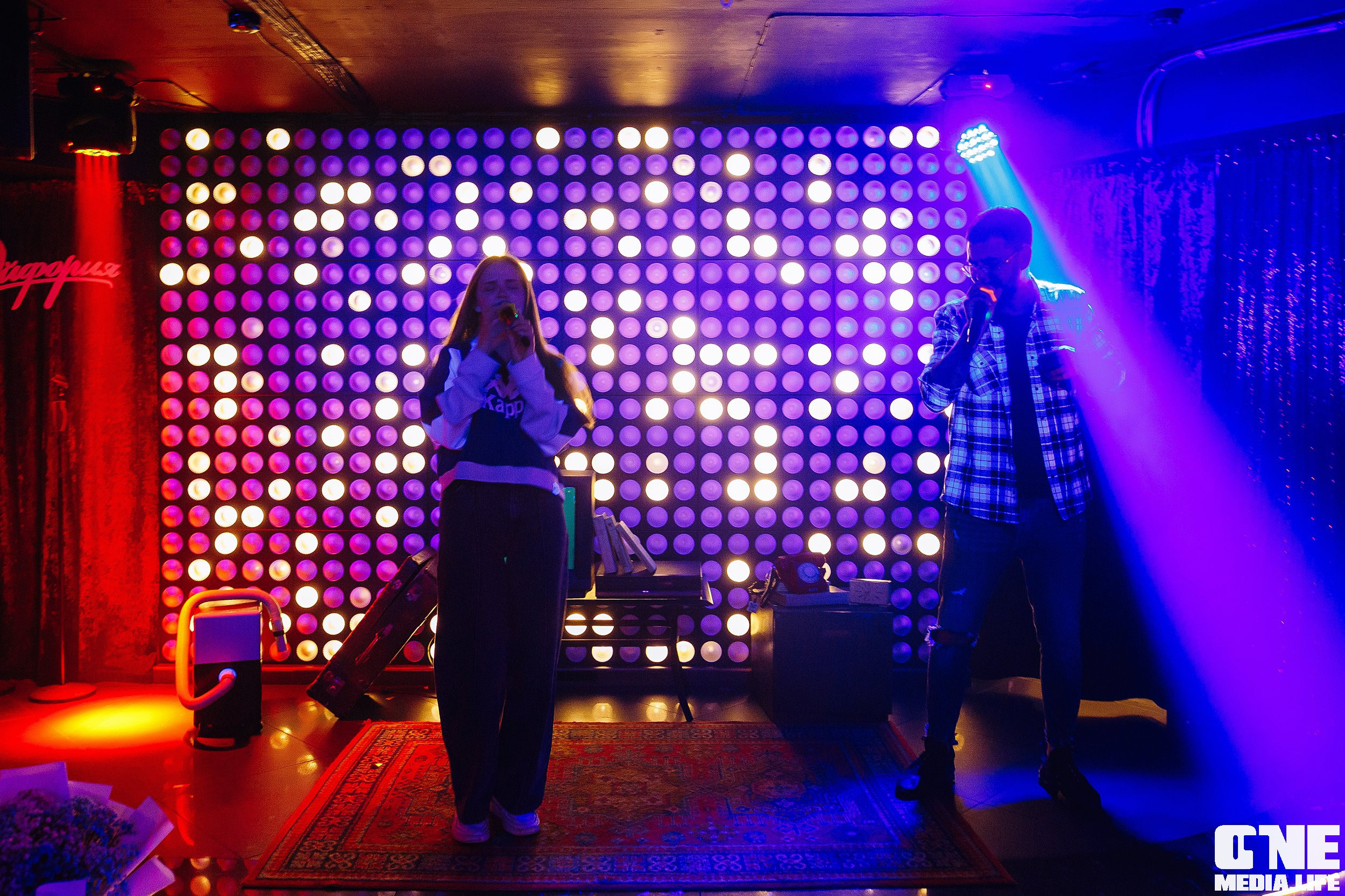 Фоторепортаж из караоке клуба Эйфория. One Media Life: фоторепортажи, фотоотчеты с мероприятий и заведений