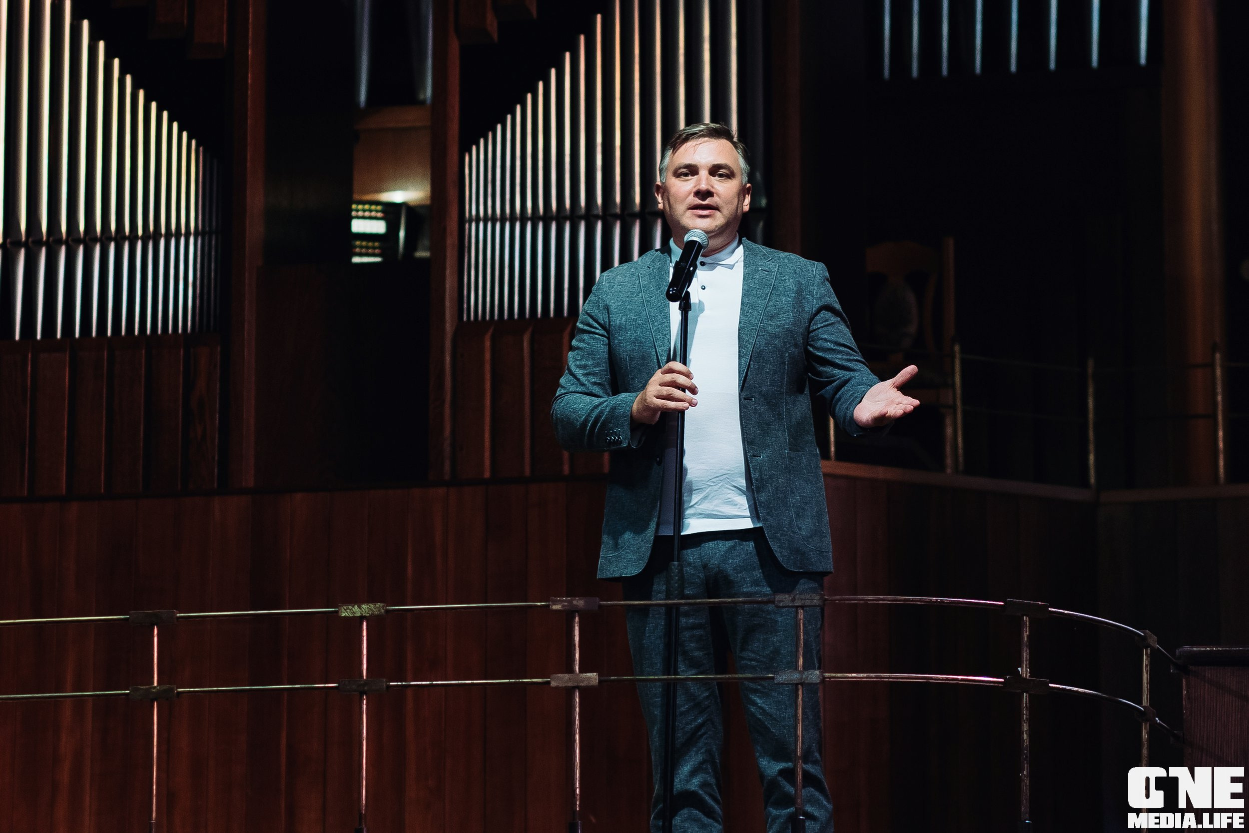 Фоторепортаж с концерта в Калининградской Филармонии. One Media Life: фоторепортажи, фотоотчеты с мероприятий и заведений