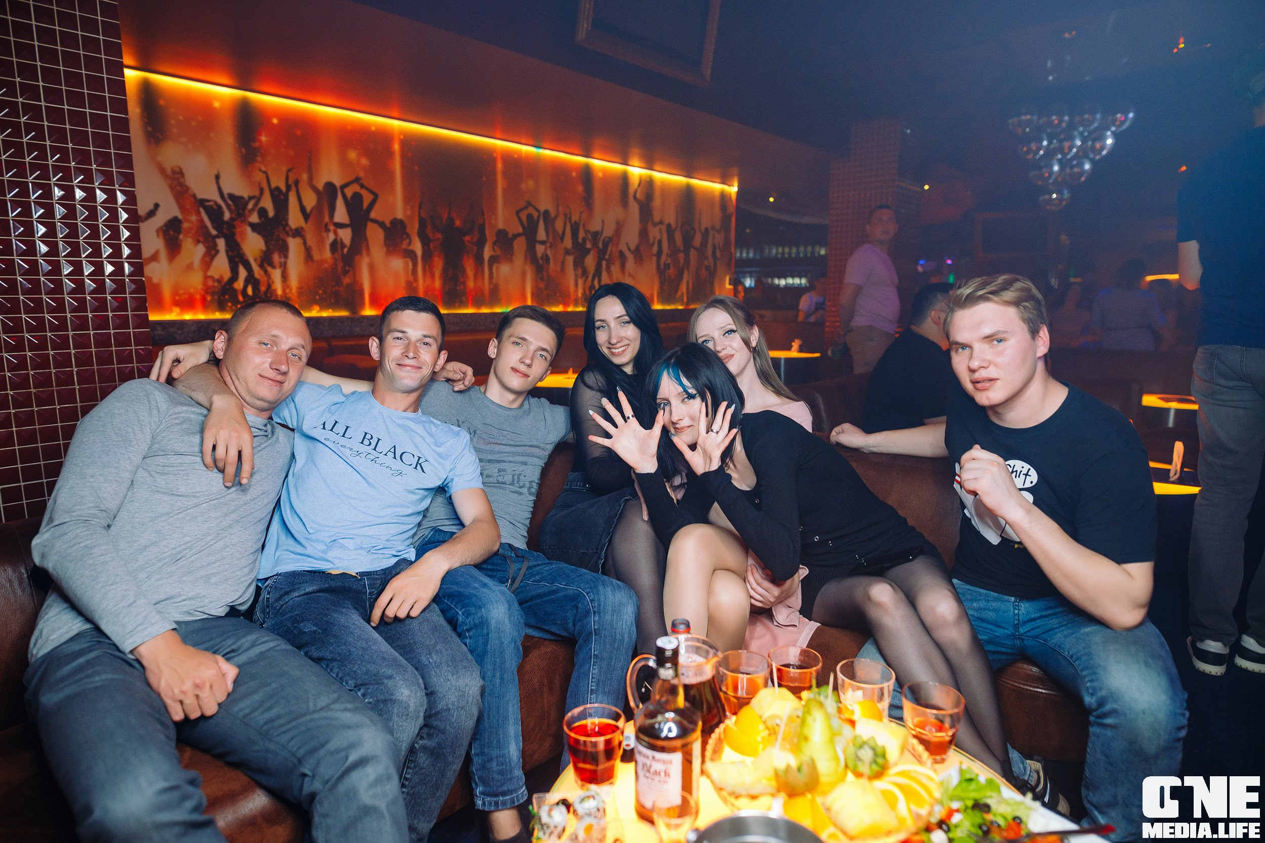 Фотоотчет из РК «Планета». One Media Life: фоторепортажи, фотоотчеты с мероприятий и заведений