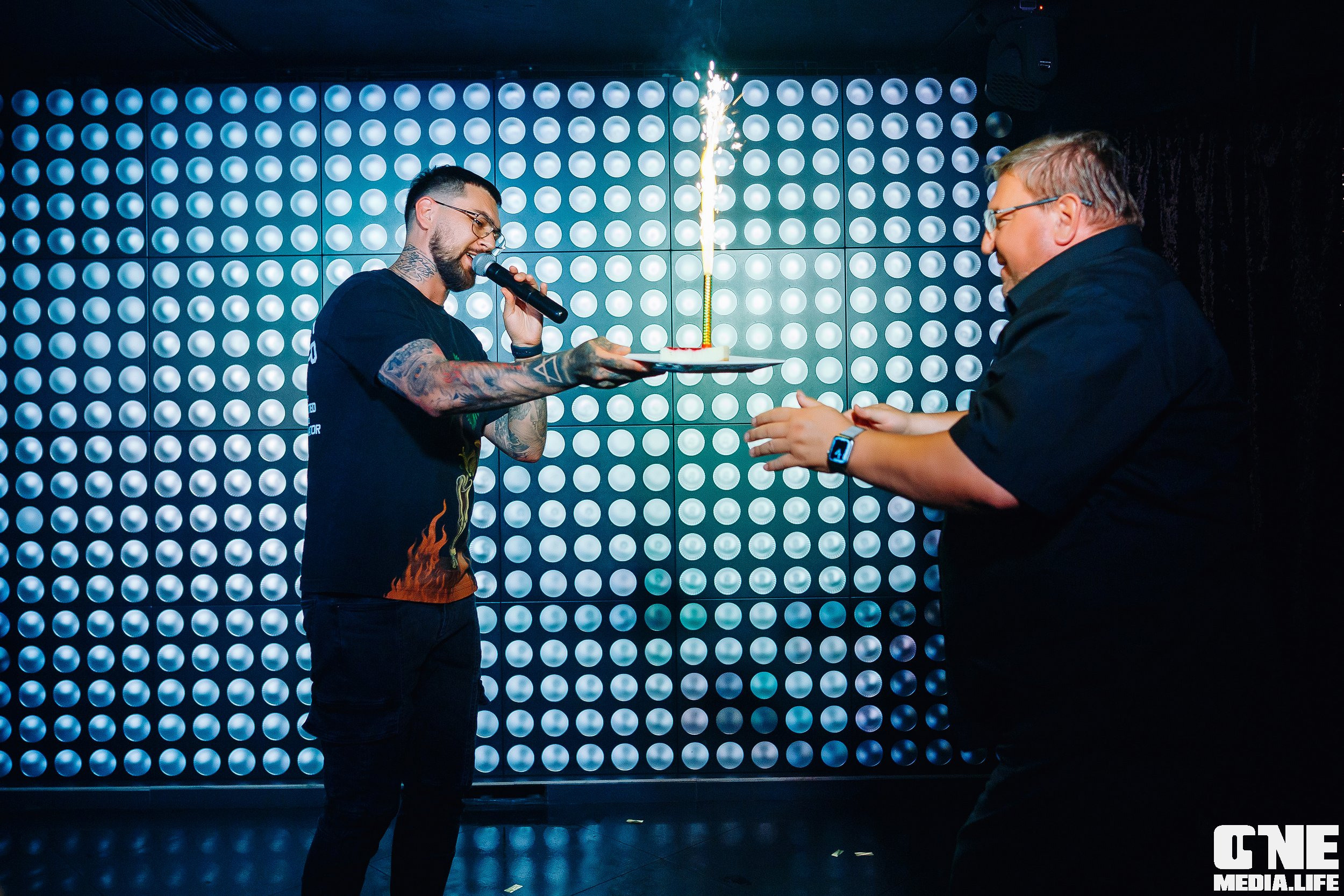 Фоторепортаж из караоке клуба Эйфория. One Media Life: фоторепортажи, фотоотчеты с мероприятий и заведений