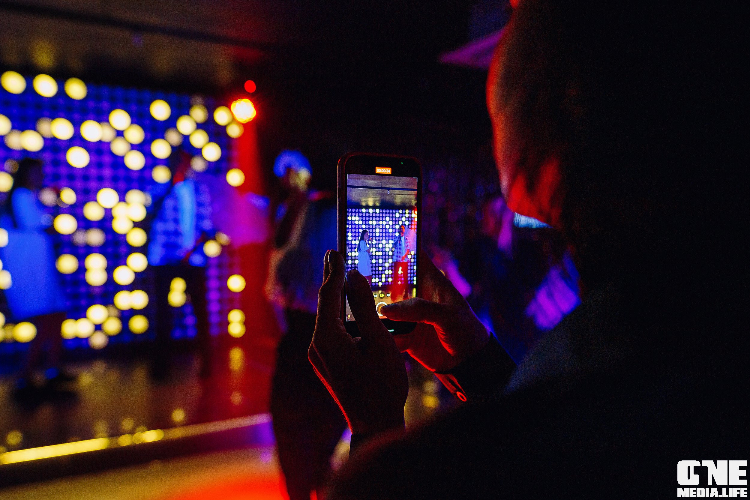 Фоторепортаж из караоке-клуба Эйфория. One Media Life: фоторепортажи, фотоотчеты с мероприятий и заведений