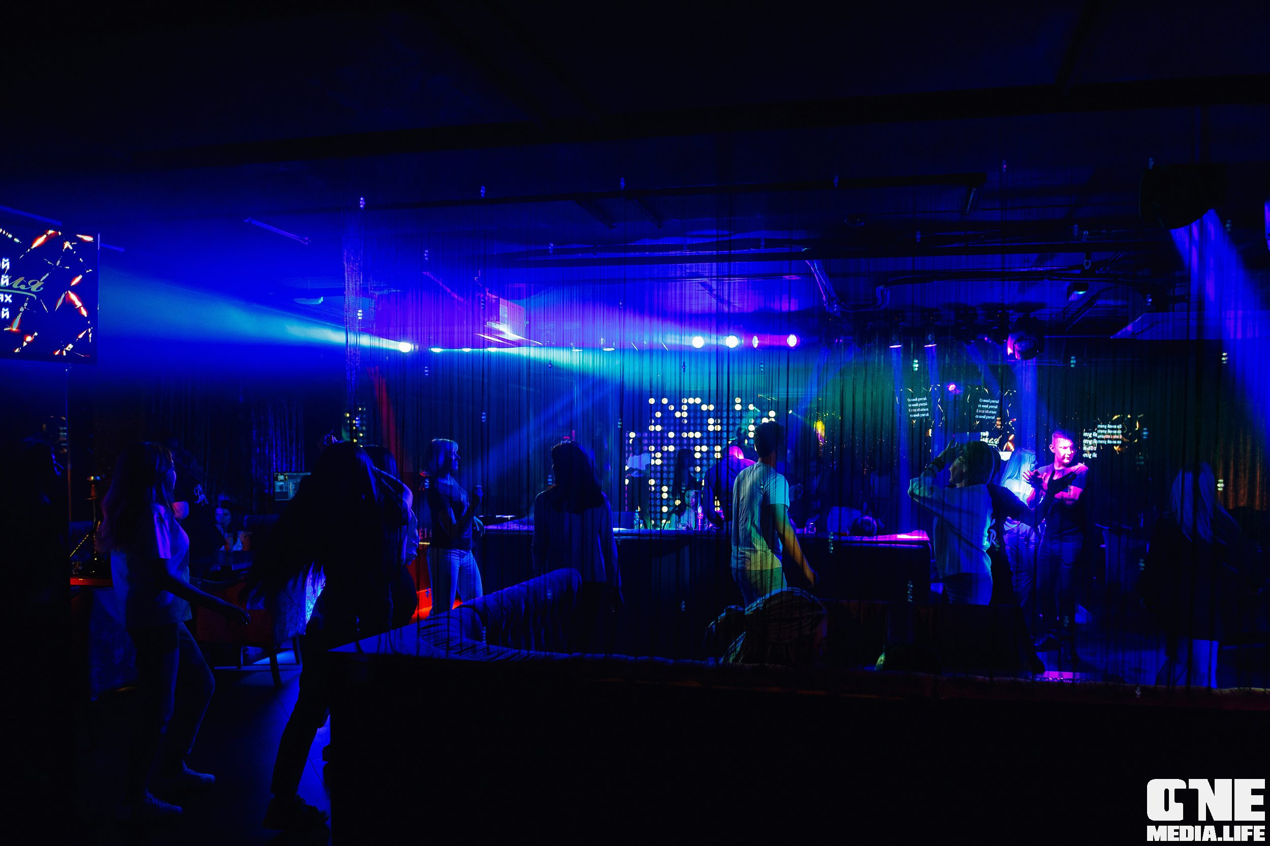 Фоторепортаж из караоке клуба Эйфория. One Media Life: фоторепортажи, фотоотчеты с мероприятий и заведений