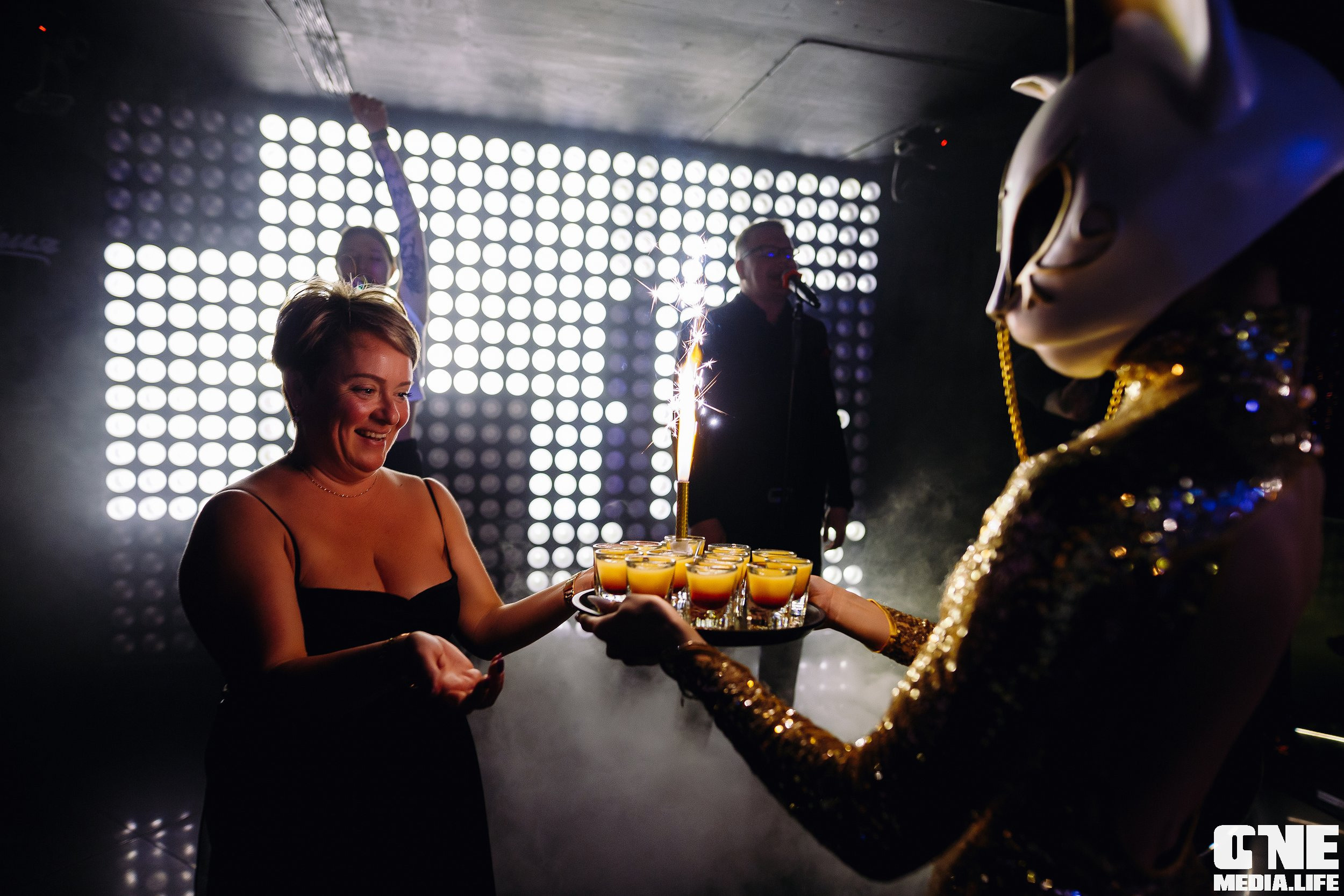 Фоторепортаж из караоке клуба Эйфория. One Media Life: фоторепортажи, фотоотчеты с мероприятий и заведений