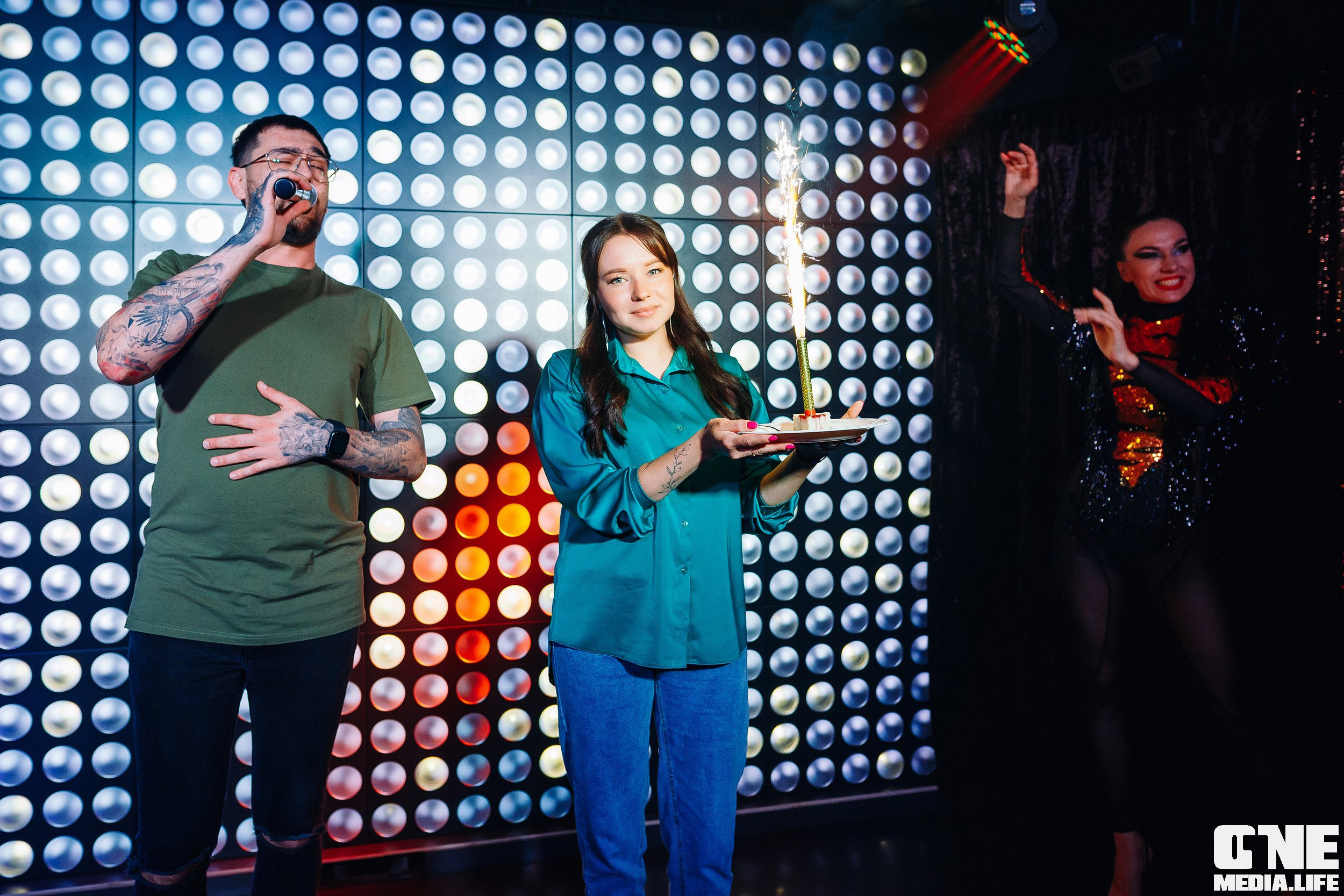 Фотоотчет из караоке-клуба «Эйфория». One Media Life: фоторепортажи, фотоотчеты с мероприятий и заведений