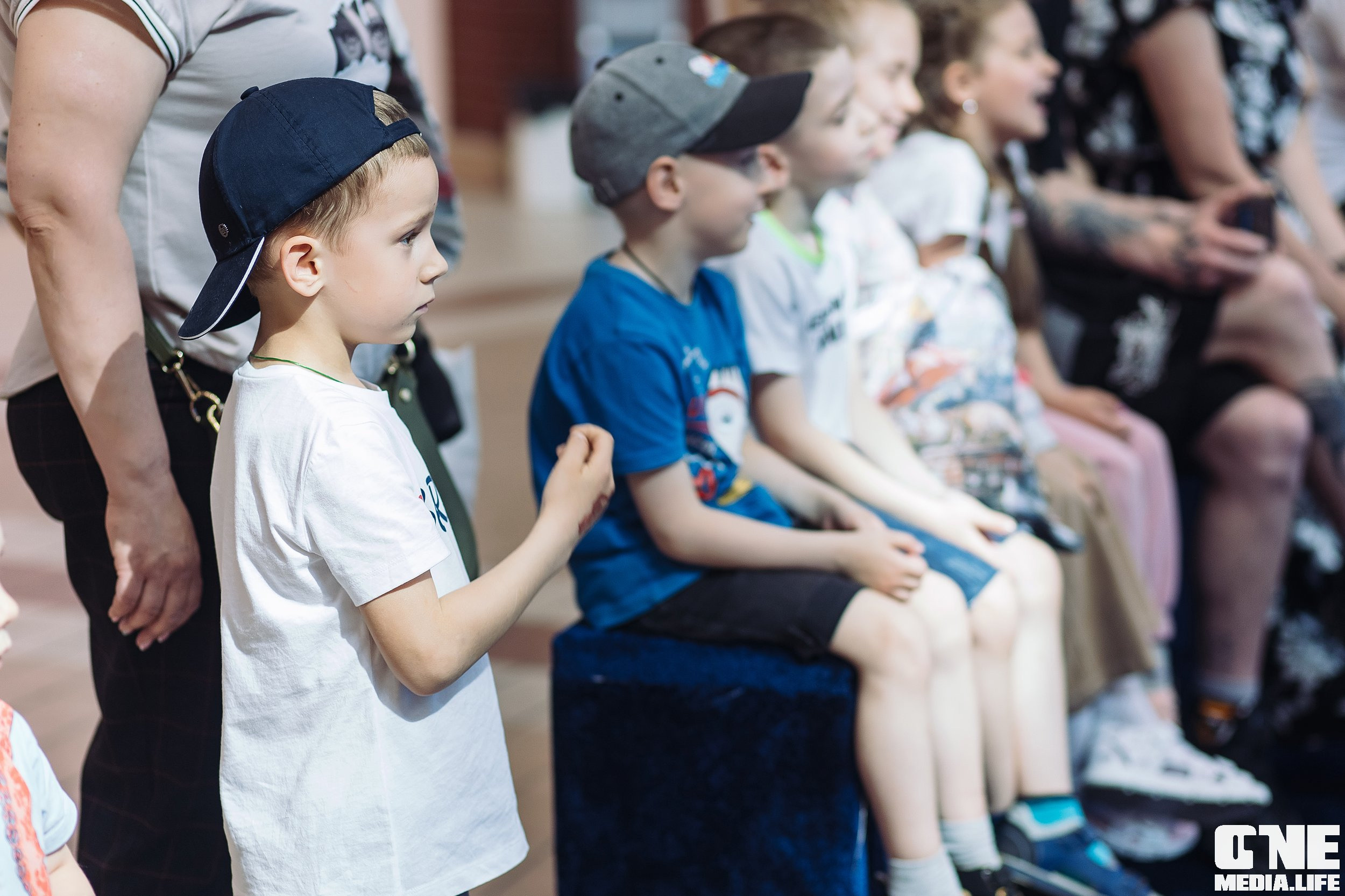 Автограф-сессия с Митей Фоминым. One Media Life: фоторепортажи, фотоотчеты с мероприятий и заведений