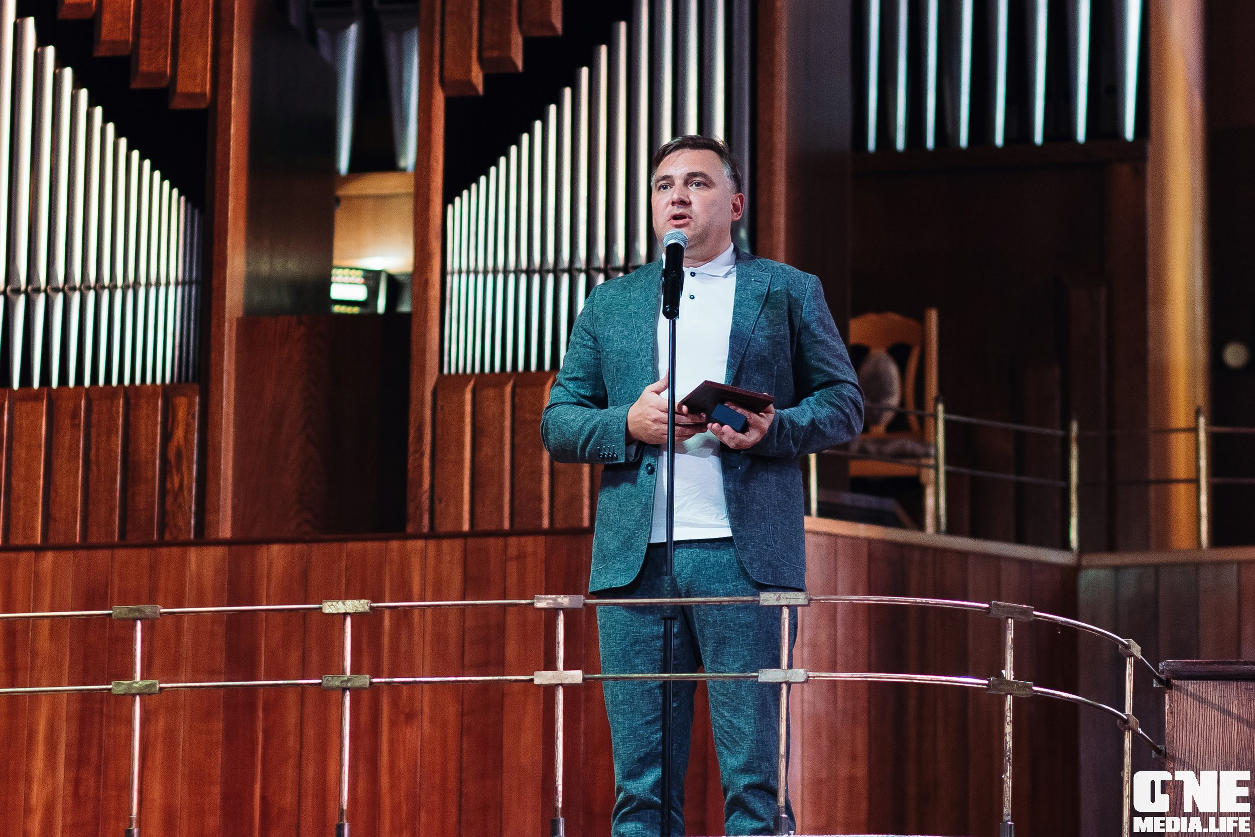 Фоторепортаж с концерта в Калининградской Филармонии. One Media Life: фоторепортажи, фотоотчеты с мероприятий и заведений