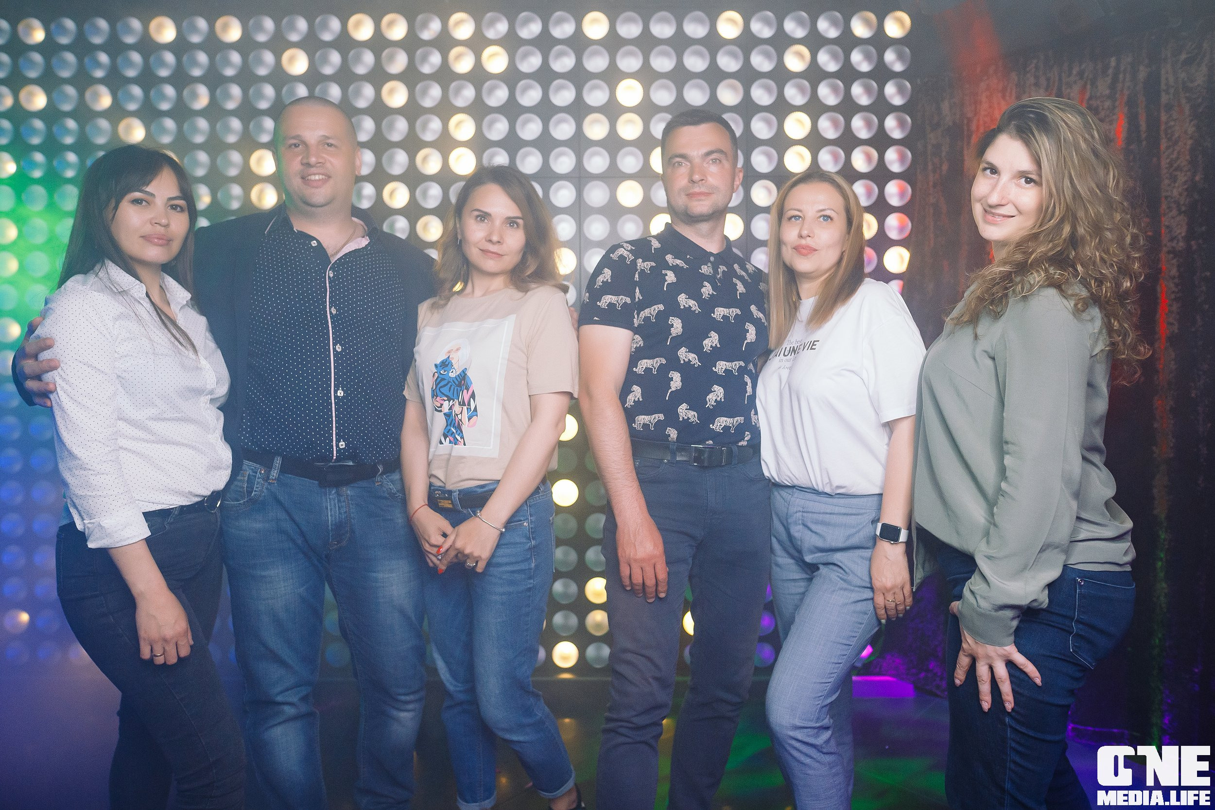 Фотоотчет из караоке-клуба «Эйфория». One Media Life: фоторепортажи, фотоотчеты с мероприятий и заведений