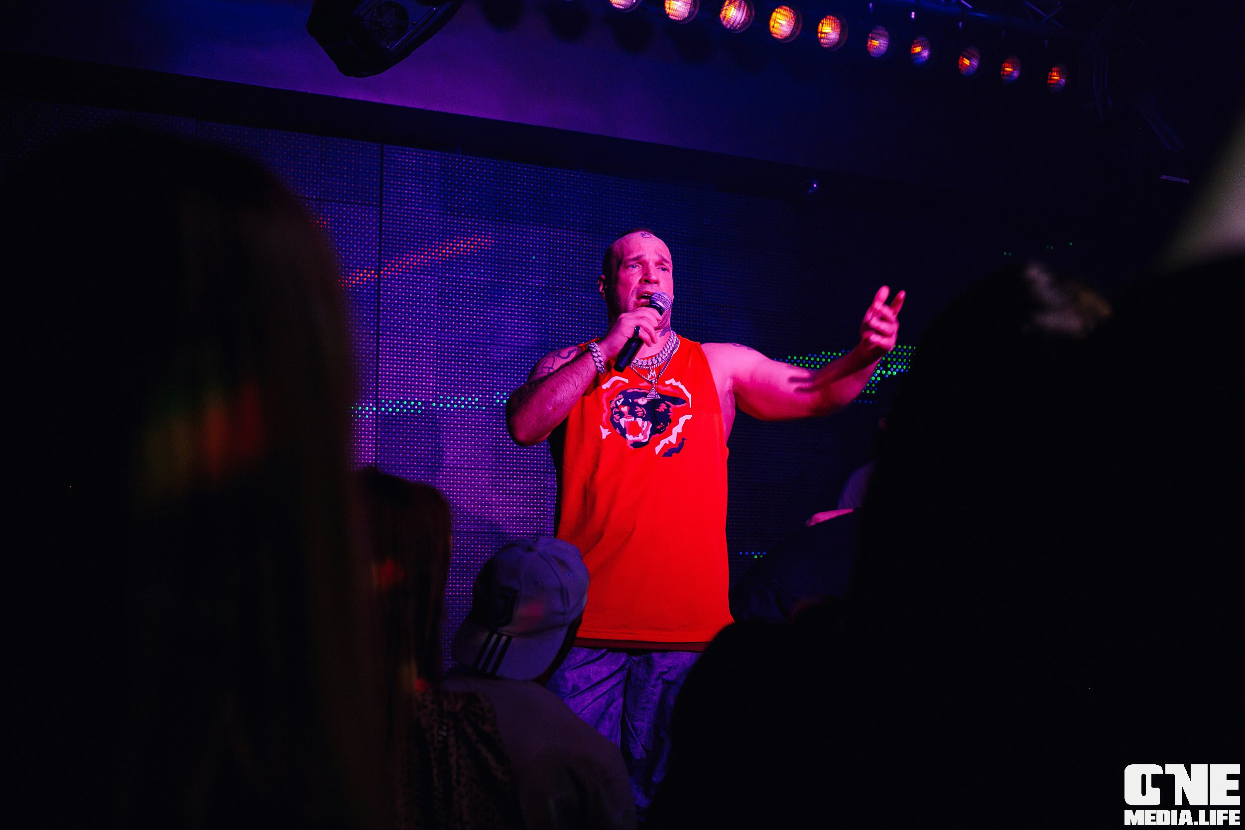 Фотоотчет с концерта Лигалайза в ночном клубе Планета. One Media Life: фоторепортажи, фотоотчеты с мероприятий и заведений