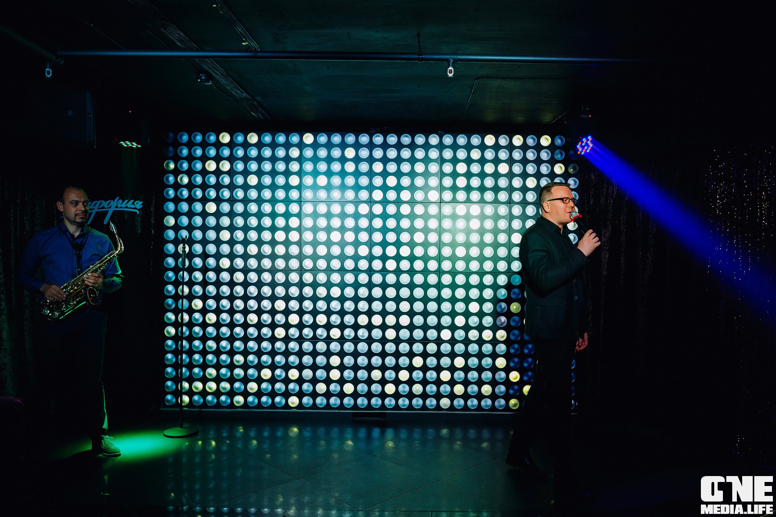 Фоторепортаж из караоке клуба Эйфория. One Media Life: фоторепортажи, фотоотчеты с мероприятий и заведений