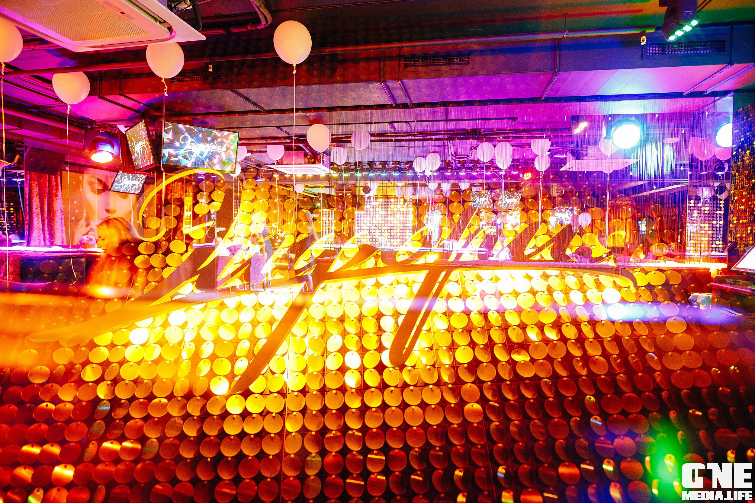 Фоторепортаж из караоке-клуба Эйфория. One Media Life: фоторепортажи, фотоотчеты с мероприятий и заведений