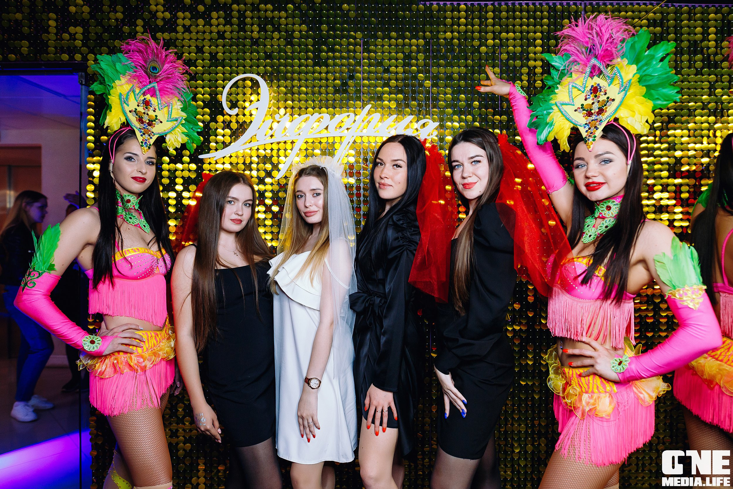 Фотоотчет из караоке клуба Эйфория. One Media Life: фоторепортажи, фотоотчеты с мероприятий и заведений