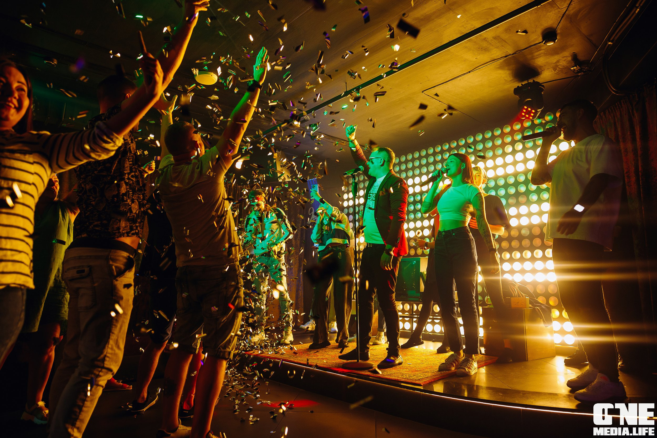 Фотоотчет из караоке-клуба Эйфория. One Media Life: фоторепортажи, фотоотчеты с мероприятий и заведений