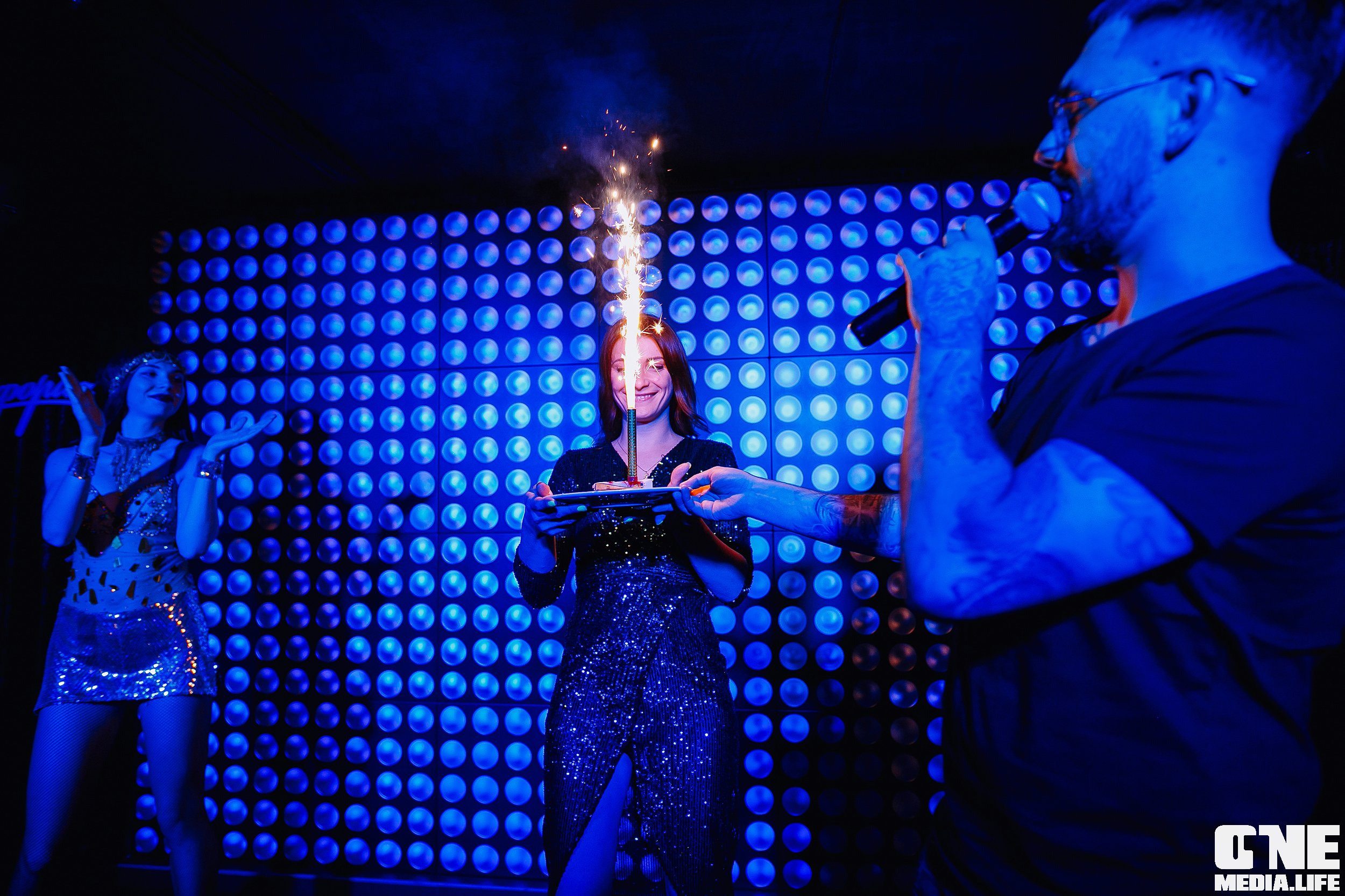 Фоторепортаж из караоке клуба Эйфория. One Media Life: фоторепортажи, фотоотчеты с мероприятий и заведений