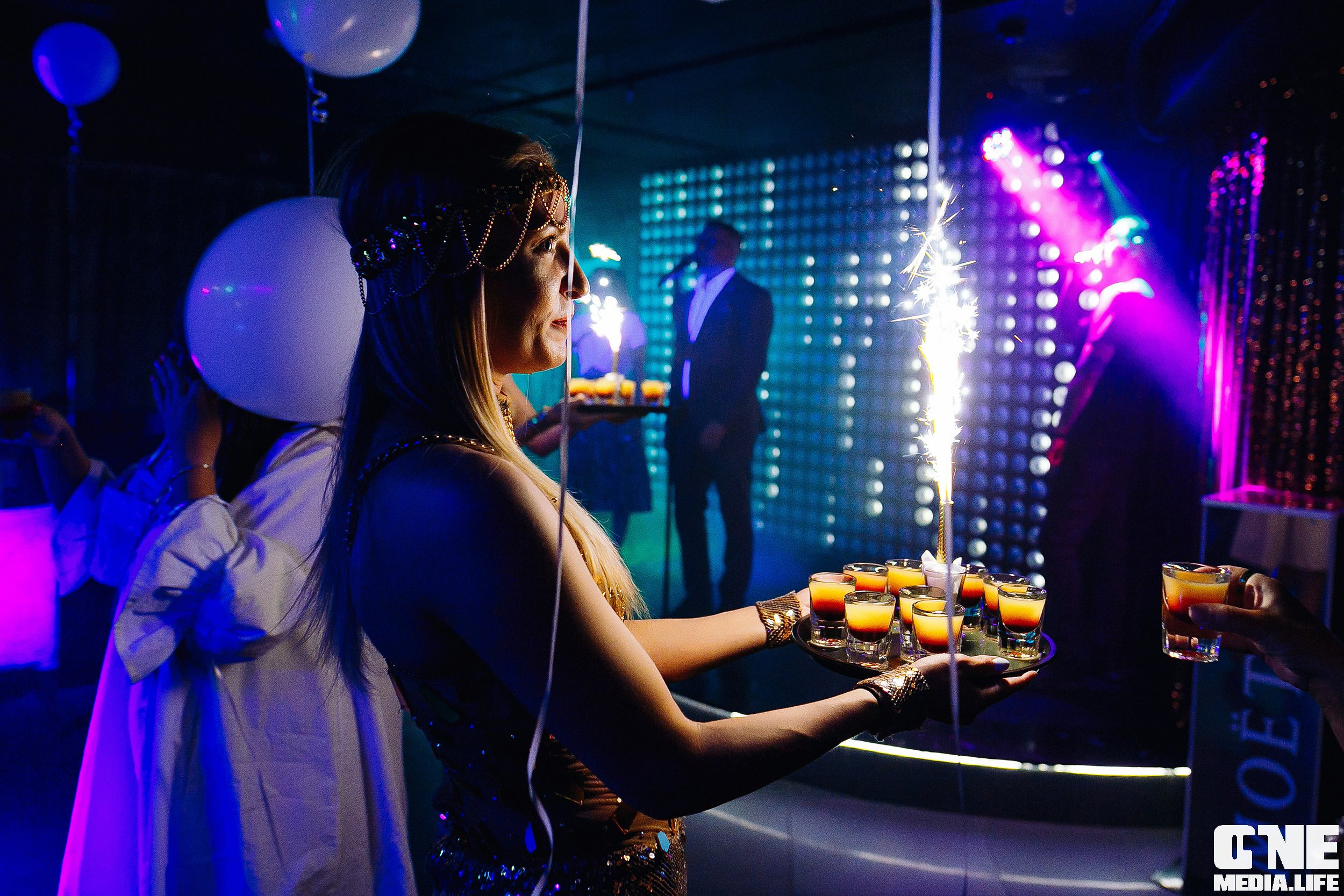 Фоторепортаж из караоке клуба Эйфория. One Media Life: фоторепортажи, фотоотчеты с мероприятий и заведений