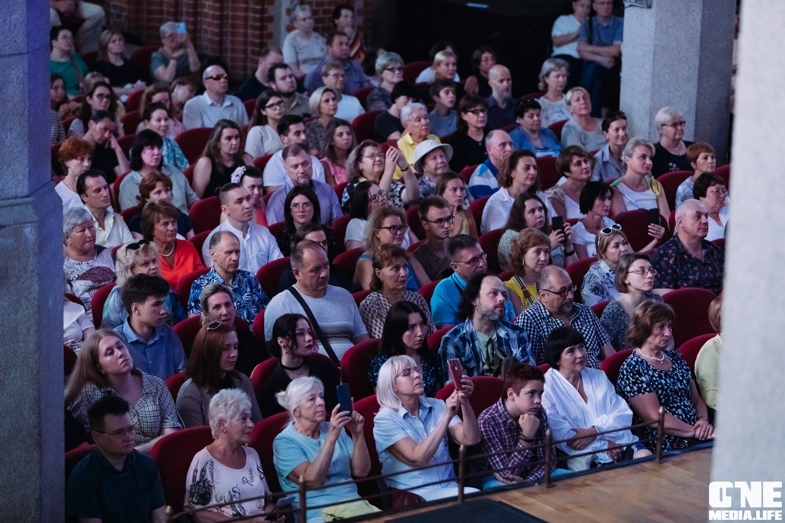 Фоторепортаж из Калининградской филармонии. One Media Life: фоторепортажи, фотоотчеты с мероприятий и заведений