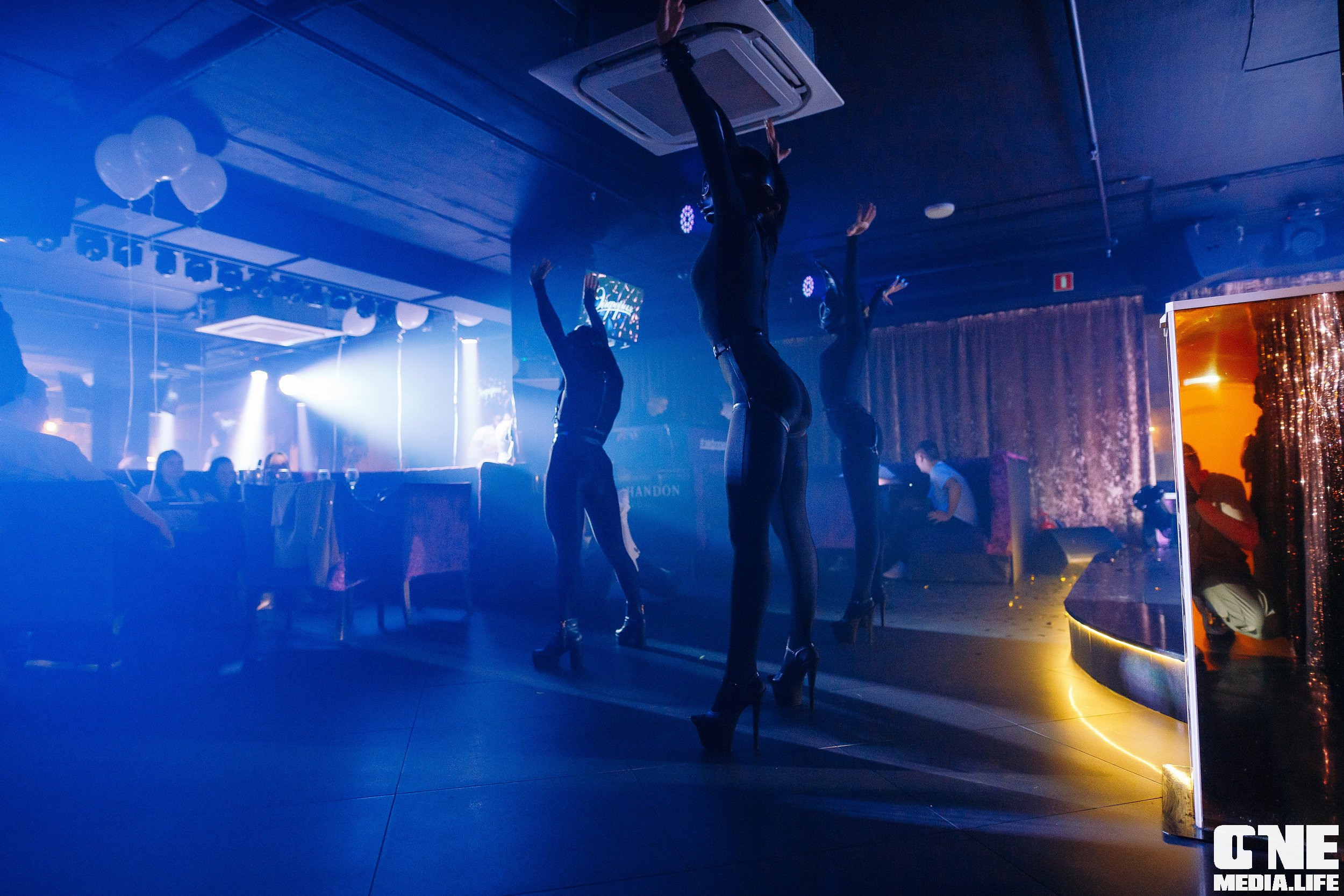 Фоторепортаж из караоке клуба Эйфория. One Media Life: фоторепортажи, фотоотчеты с мероприятий и заведений