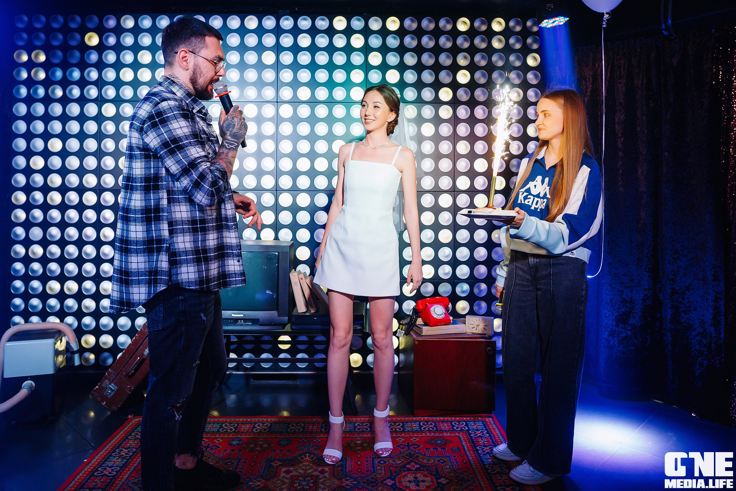 Фоторепортаж из караоке клуба Эйфория. One Media Life: фоторепортажи, фотоотчеты с мероприятий и заведений