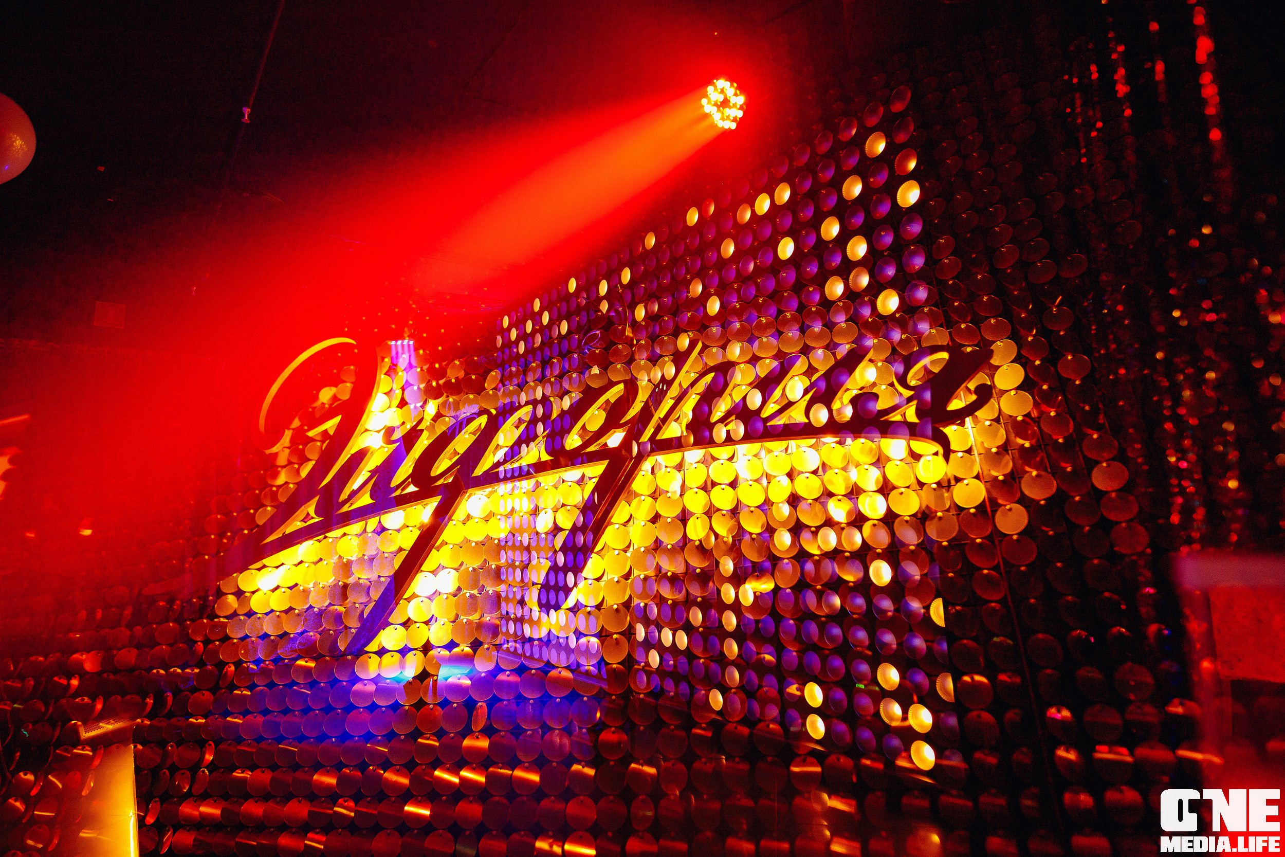 Фоторепортаж из караоке клуба Эйфория. One Media Life: фоторепортажи, фотоотчеты с мероприятий и заведений