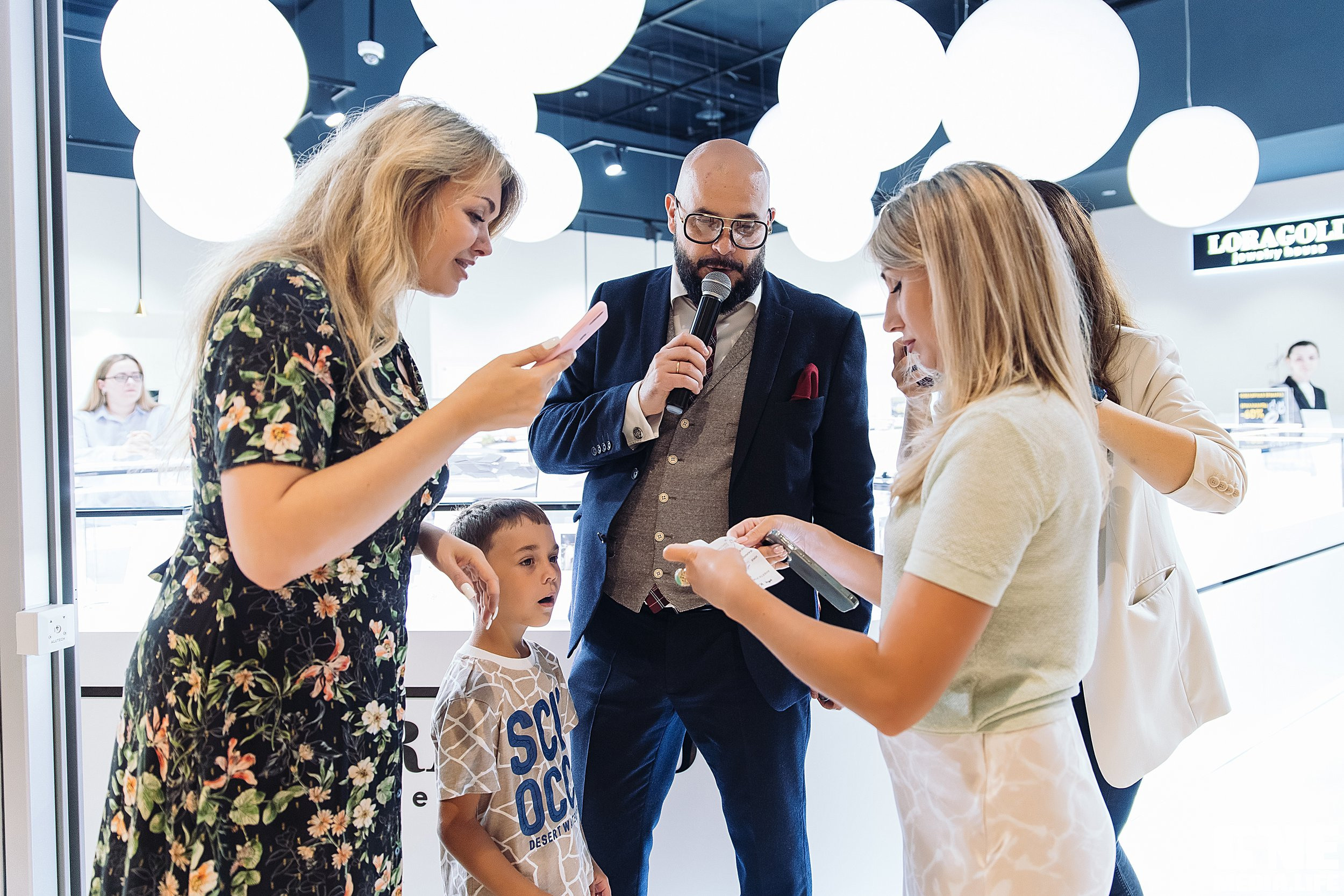 Фоторепортаж с вечеринки LORAGOLD jewelry. One Media Life: фоторепортажи, фотоотчеты с мероприятий и заведений