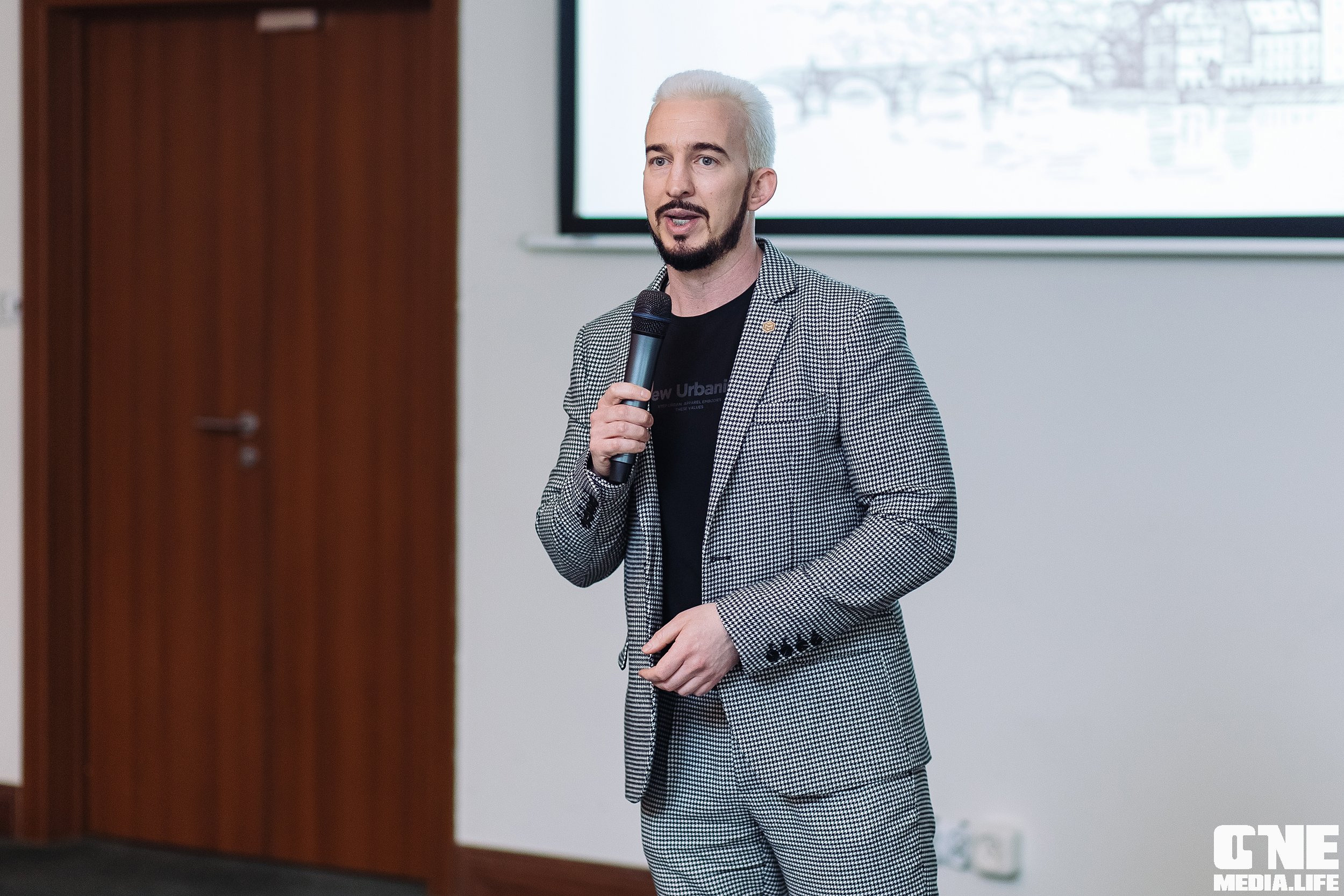 Делай! Большая конференция для риелторов. One Media Life: фоторепортажи, фотоотчеты с мероприятий и заведений