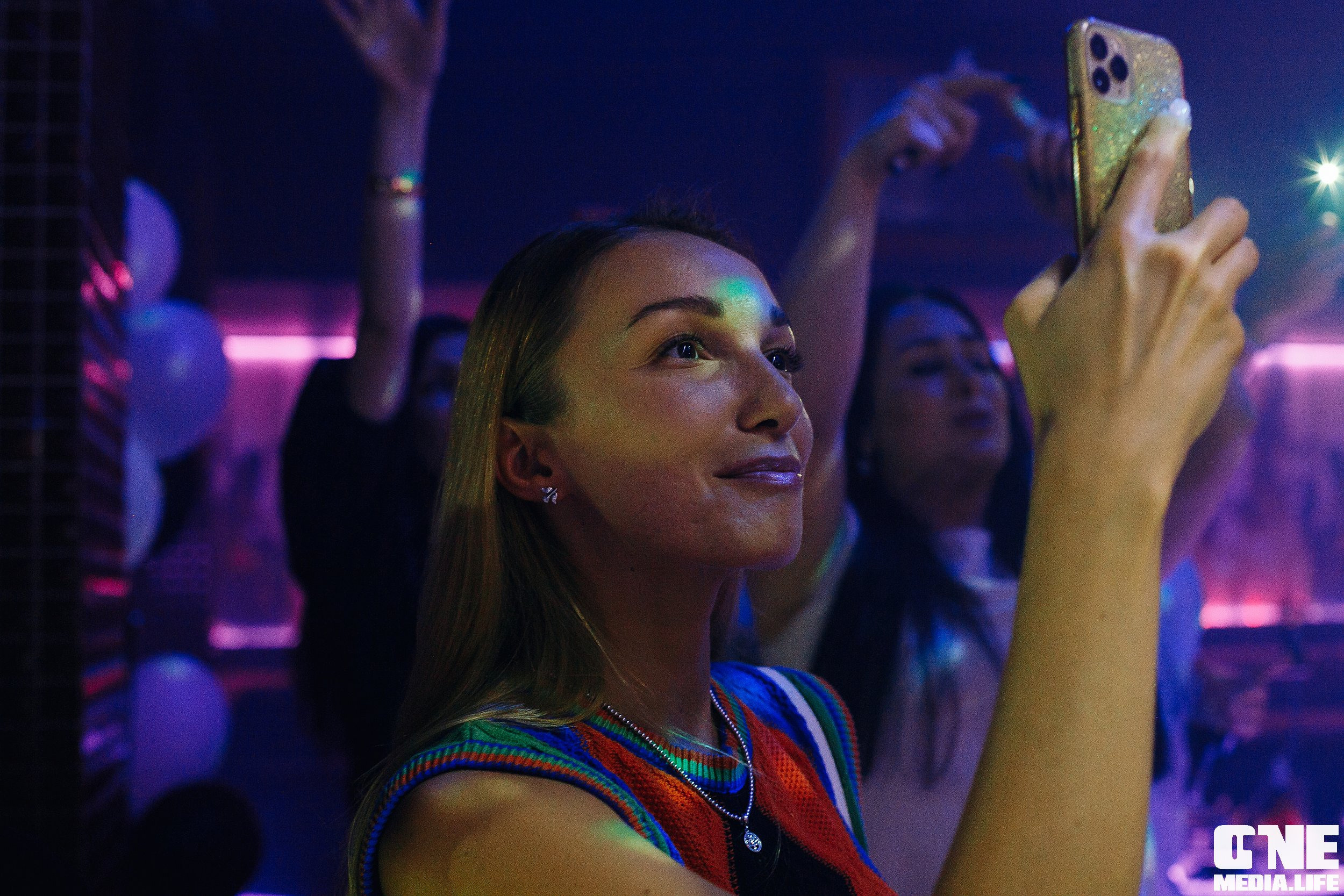 Фотоотчет с концерта Лигалайза в ночном клубе Планета. One Media Life: фоторепортажи, фотоотчеты с мероприятий и заведений