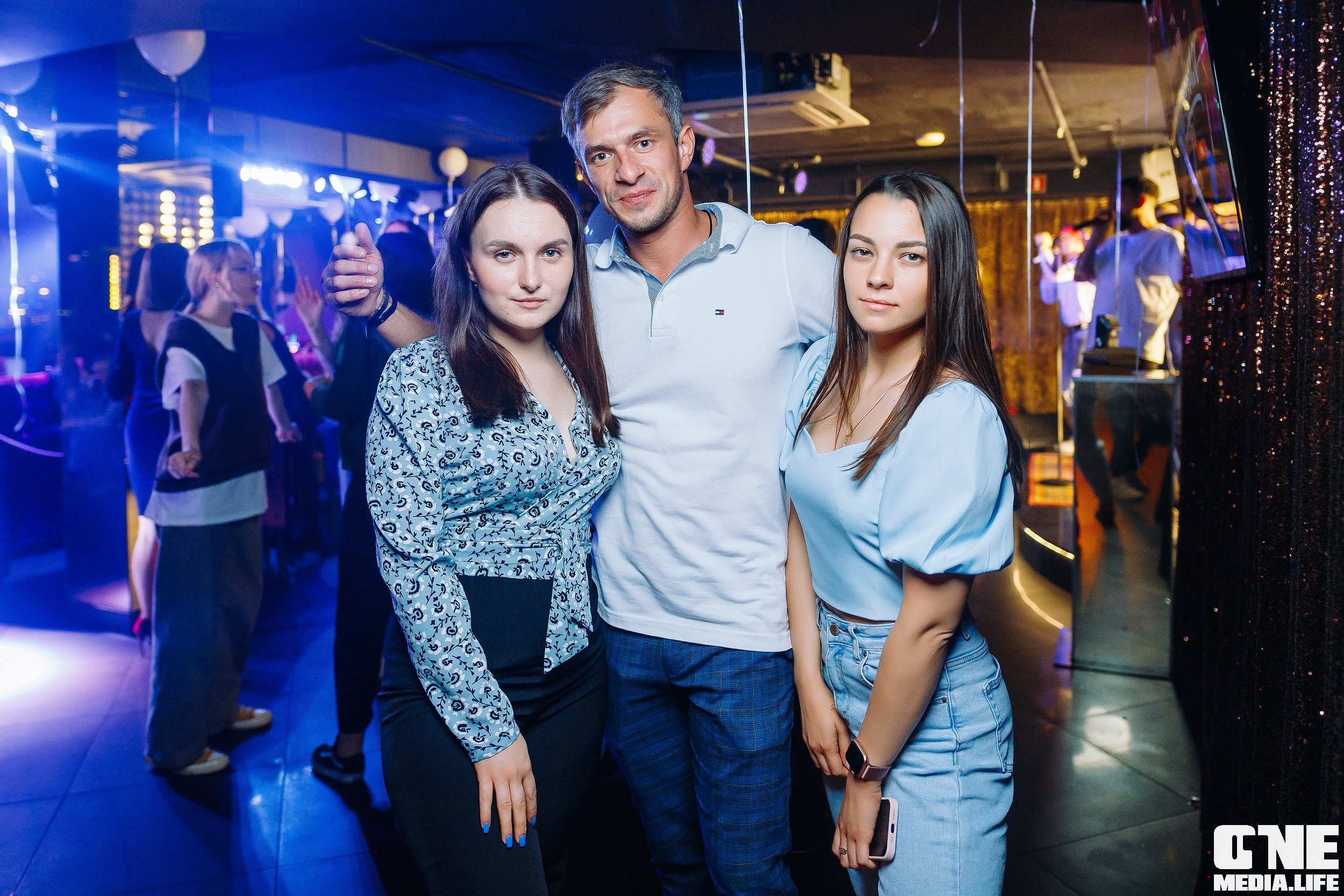 Фотоотчет из караоке-клуба Эйфория. One Media Life: фоторепортажи, фотоотчеты с мероприятий и заведений