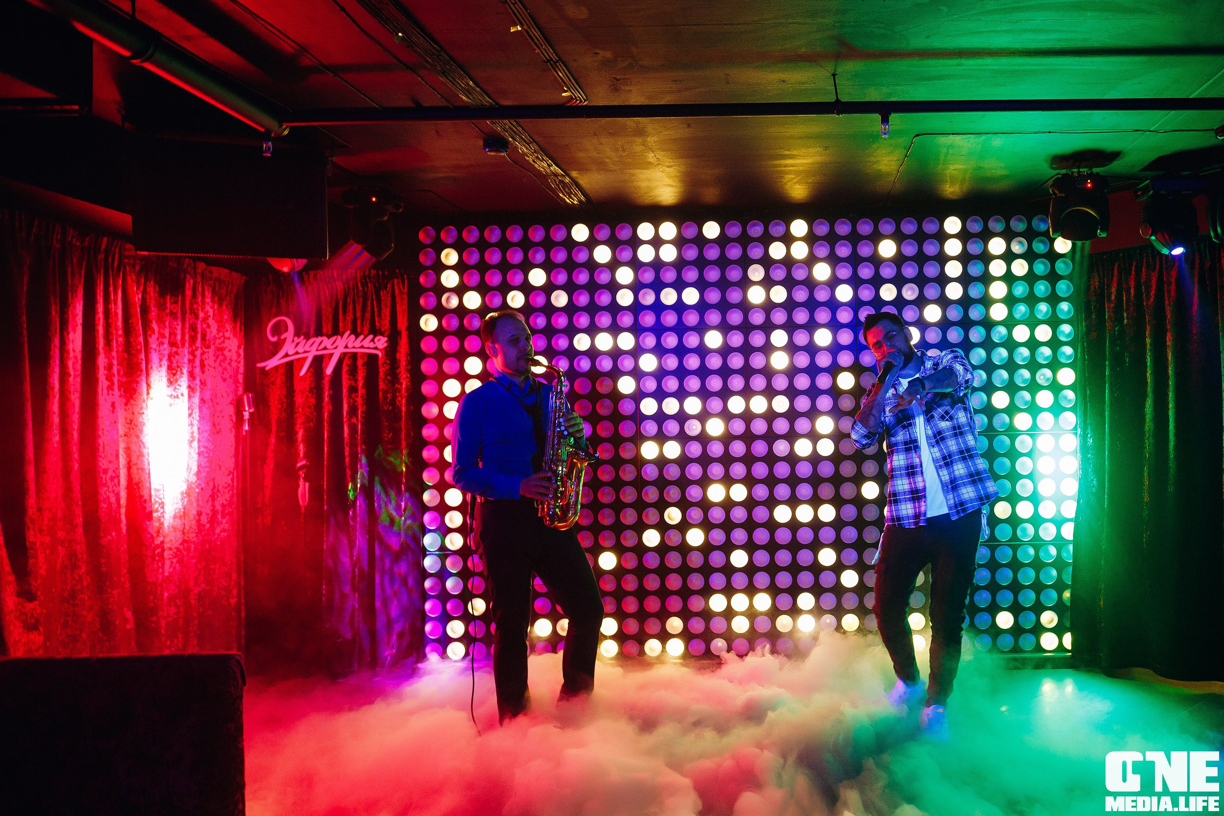 Фоторепортаж из караоке клуба Эйфория. One Media Life: фоторепортажи, фотоотчеты с мероприятий и заведений